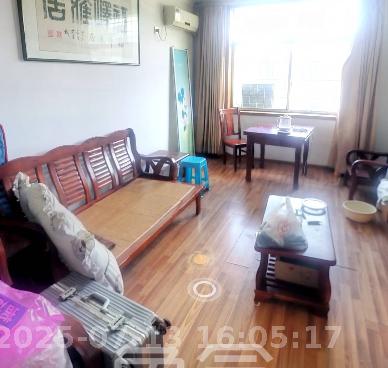 梅岭村 3室2厅1卫 2200.0元/月 梅岭村 3室2厅1卫 2200.0元/月室内图