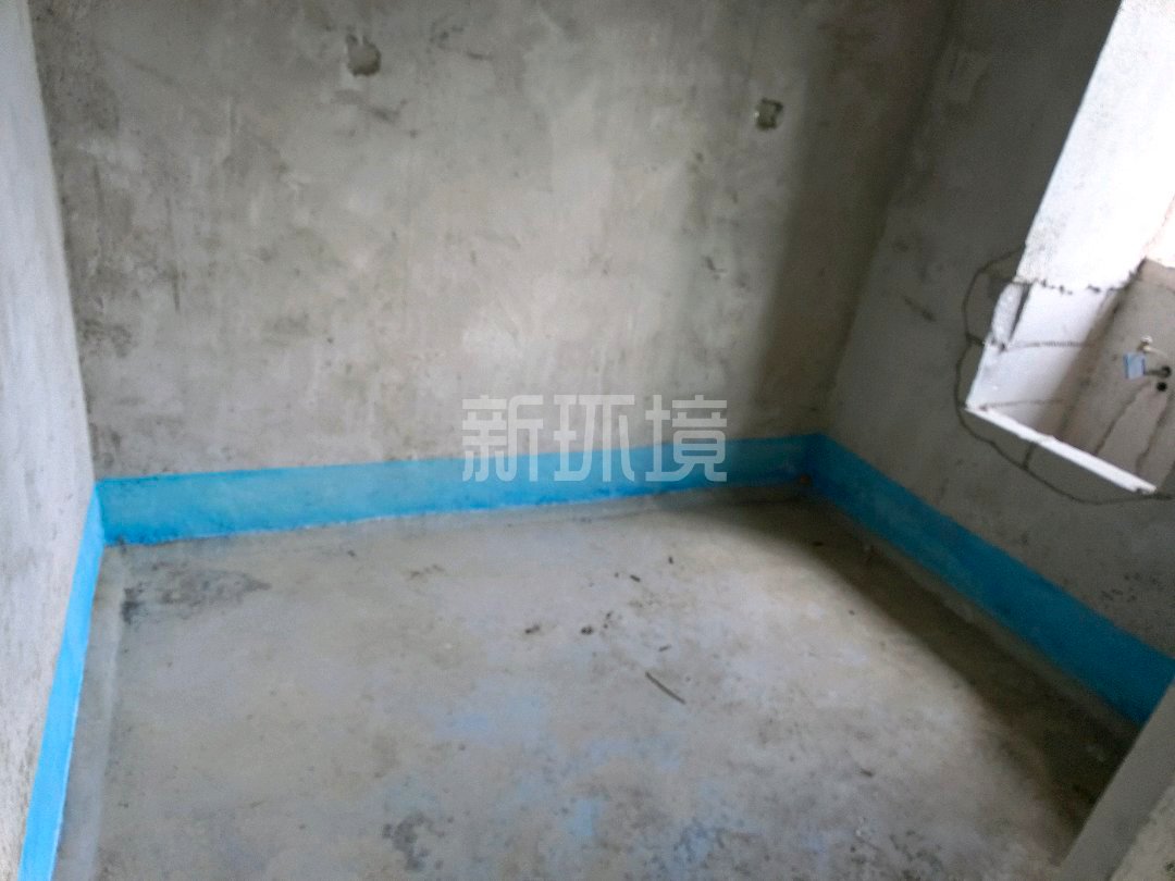 丽景水苑  3室2厅2卫   60.00万客厅