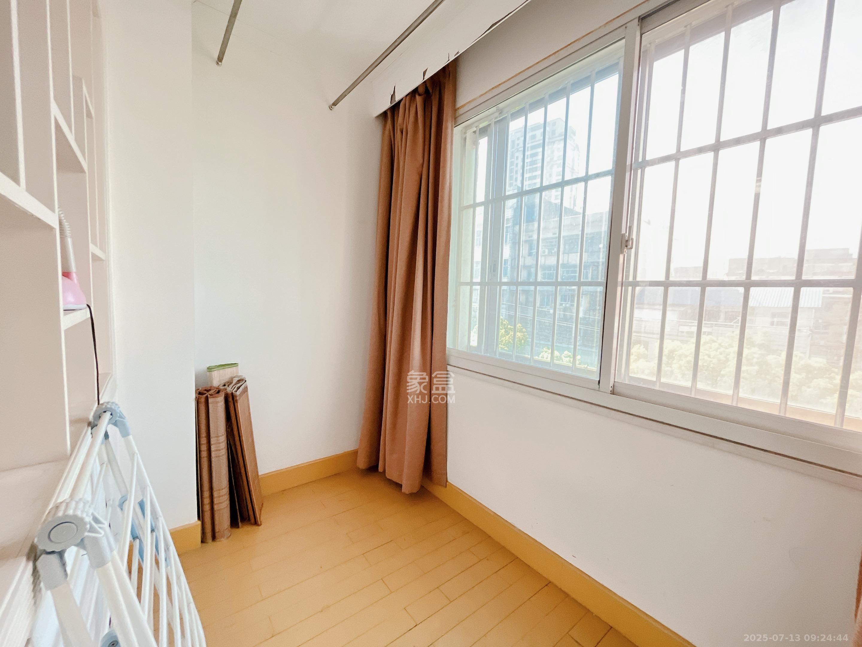湘春路星沙农村商业银行宿舍（彭家井巷83号）  2室2厅1卫   2100.00元/月室内图
