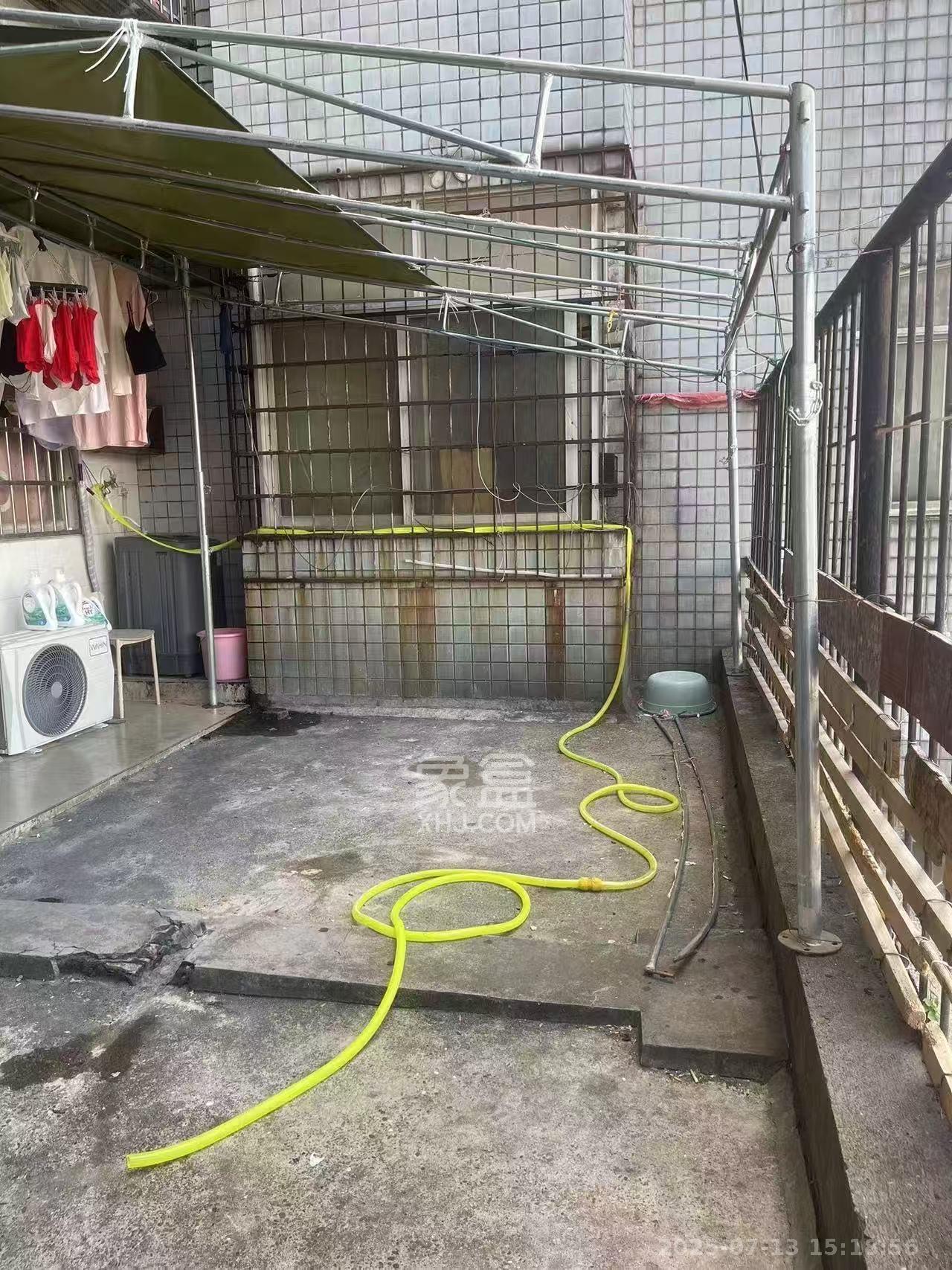 锦华时代  1室1厅1卫   1500.00元/月室内图