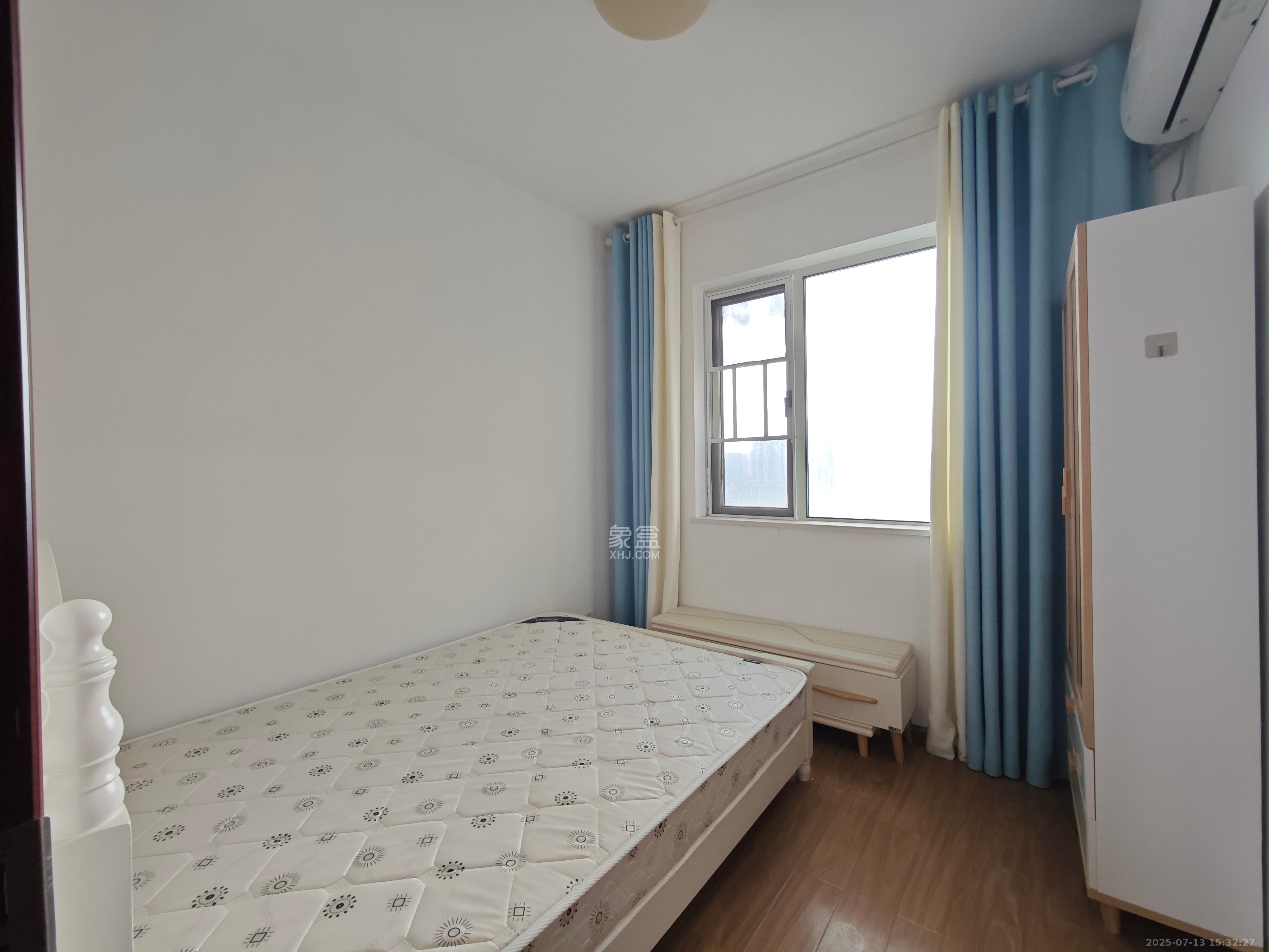 五矿万境水岸五期(五矿万境水岸文苑)  3室2厅1卫    2300.0元/月 五矿万境水岸五期(五矿万境水岸文苑)  3室2厅1卫    2300.0元/月室内图