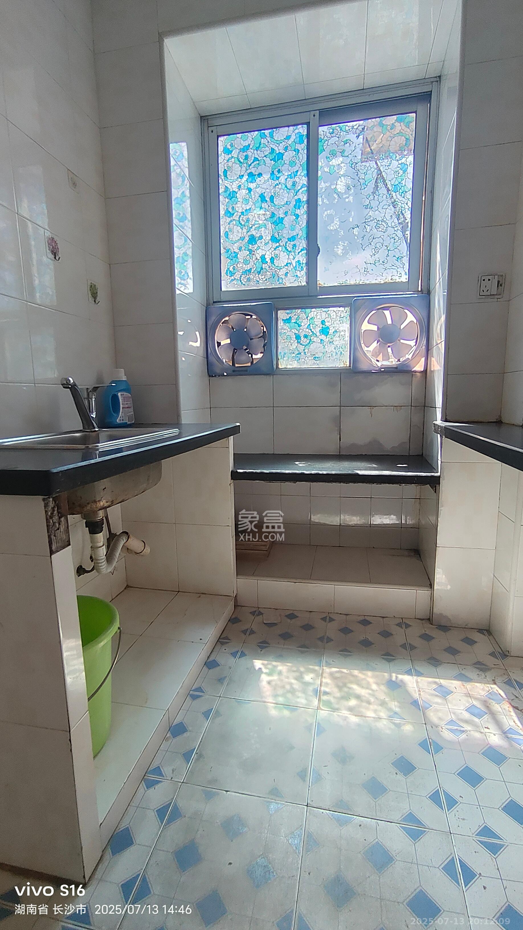 小瀛洲散盘  2室1厅1卫    1300.0元/月 小瀛洲散盘  2室1厅1卫    1300.0元/月室内图