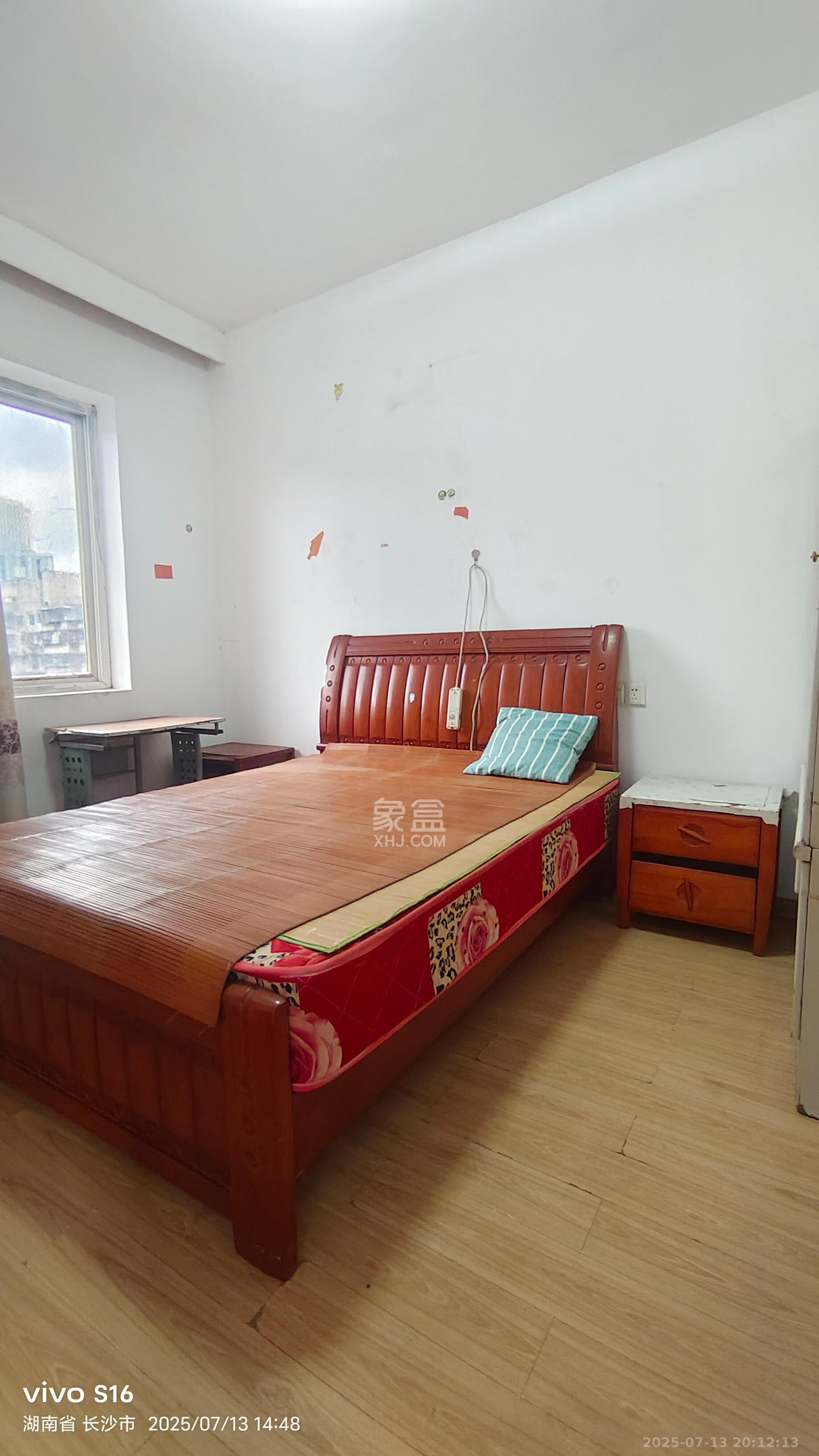 小瀛洲散盘  2室1厅1卫    1300.0元/月 小瀛洲散盘  2室1厅1卫    1300.0元/月室内图