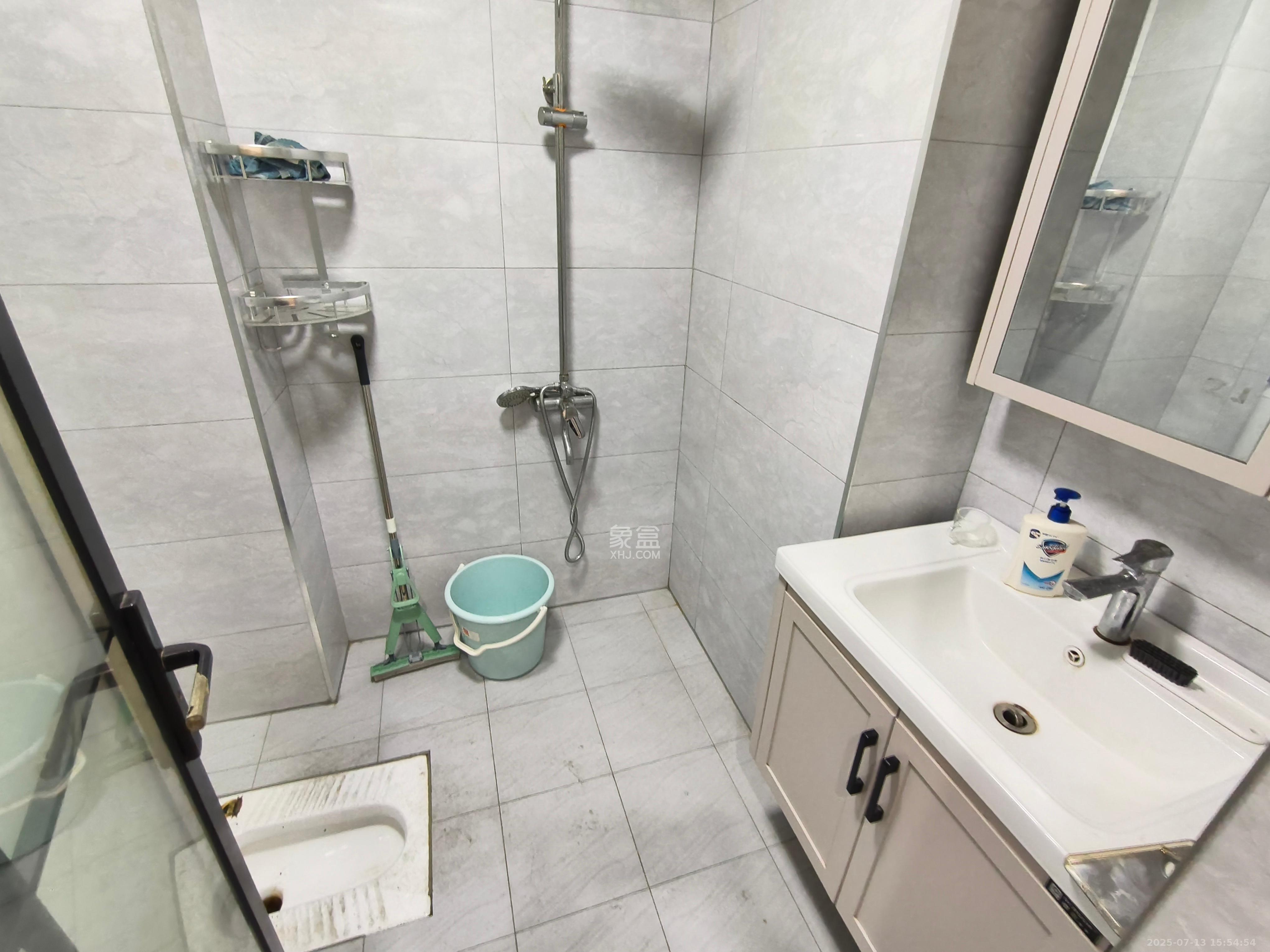 明发国际城 1室0厅0卫 1300.0元/月 明发国际城 1室0厅0卫 1300.0元/月室内图