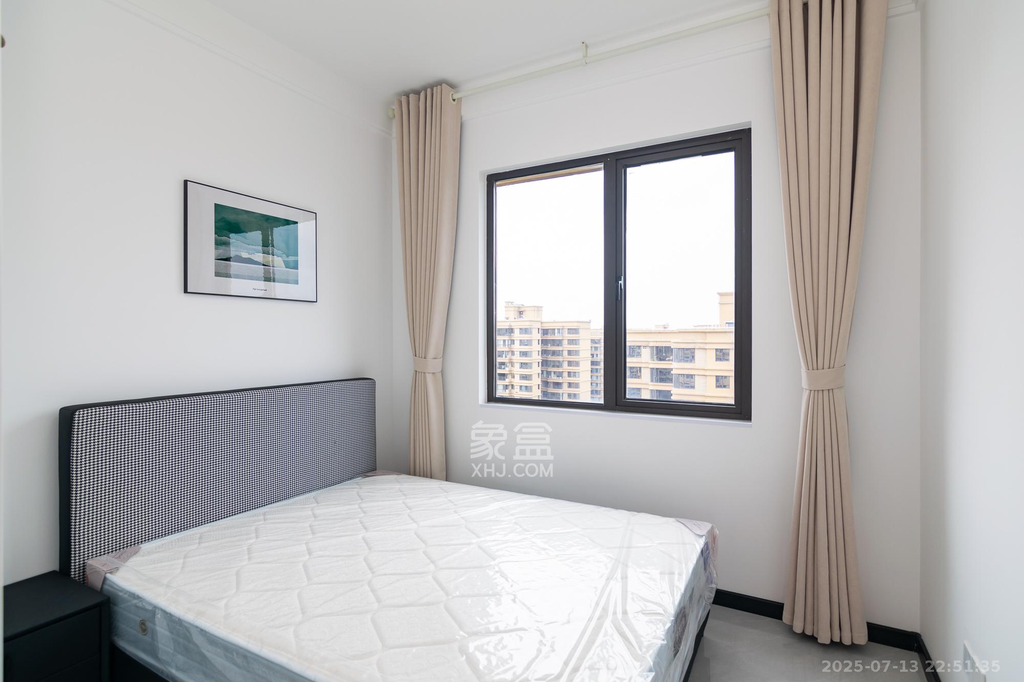 三润城(三润星城) 4室2厅2卫 126.8万 三润城(三润星城) 4室2厅2卫 126.8万卧室