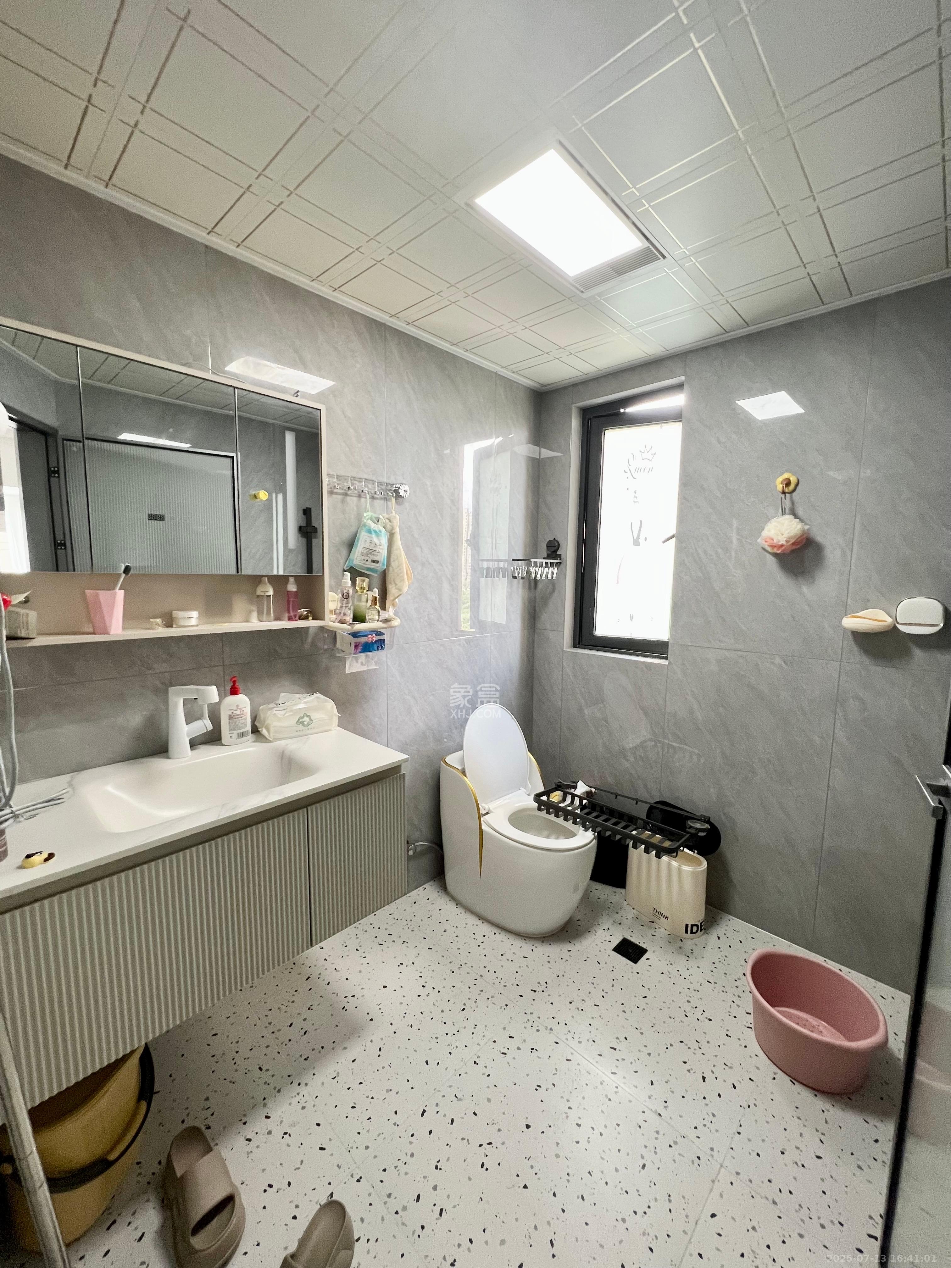 恒大揽湖苑(恒大林溪郡)  4室2厅2卫    3800.0元/月 恒大揽湖苑(恒大林溪郡)  4室2厅2卫    3800.0元/月室内图