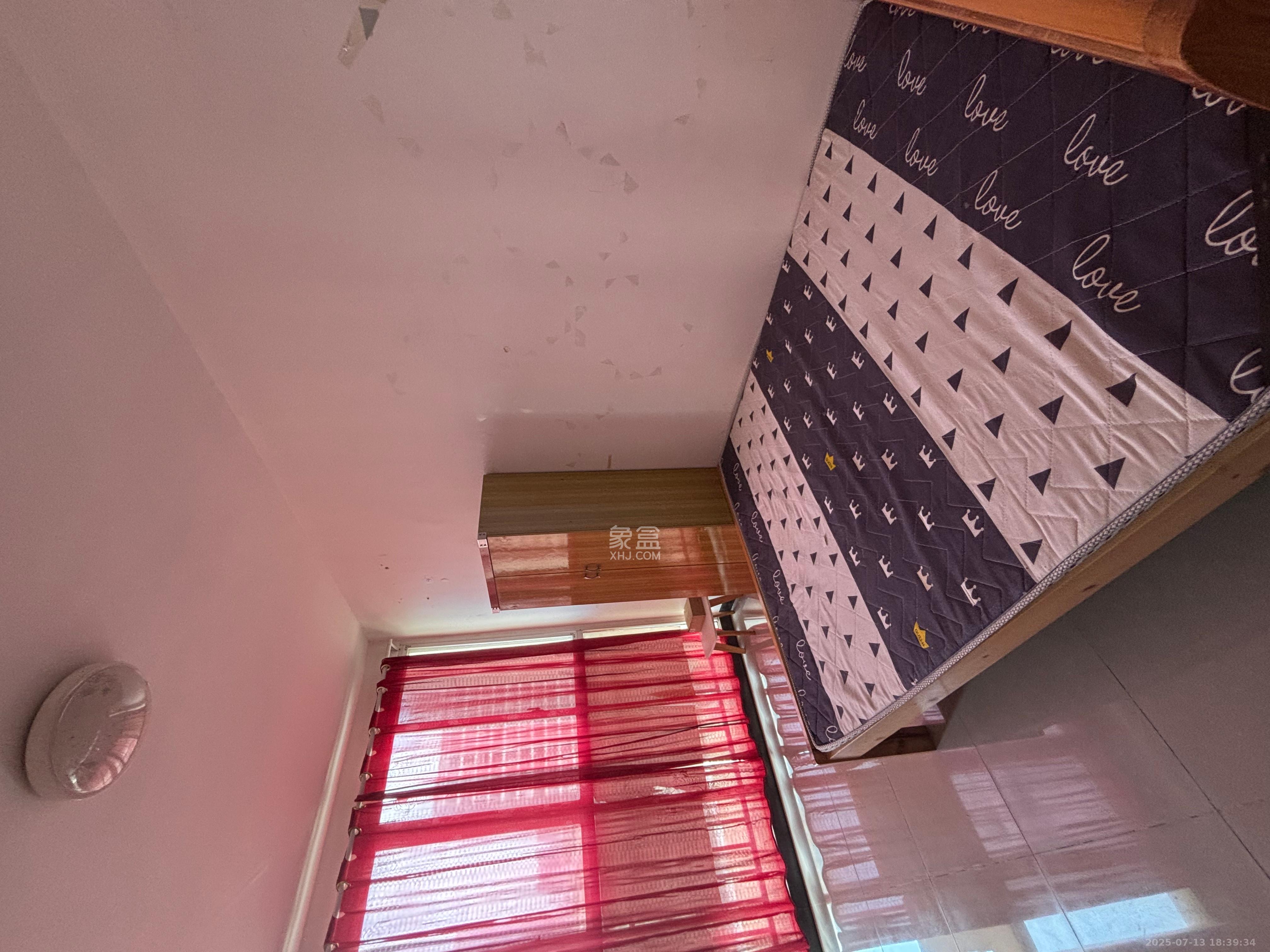 一品嘉庭 3室2厅1卫 2400.0元/月 一品嘉庭 3室2厅1卫 2400.0元/月室内图