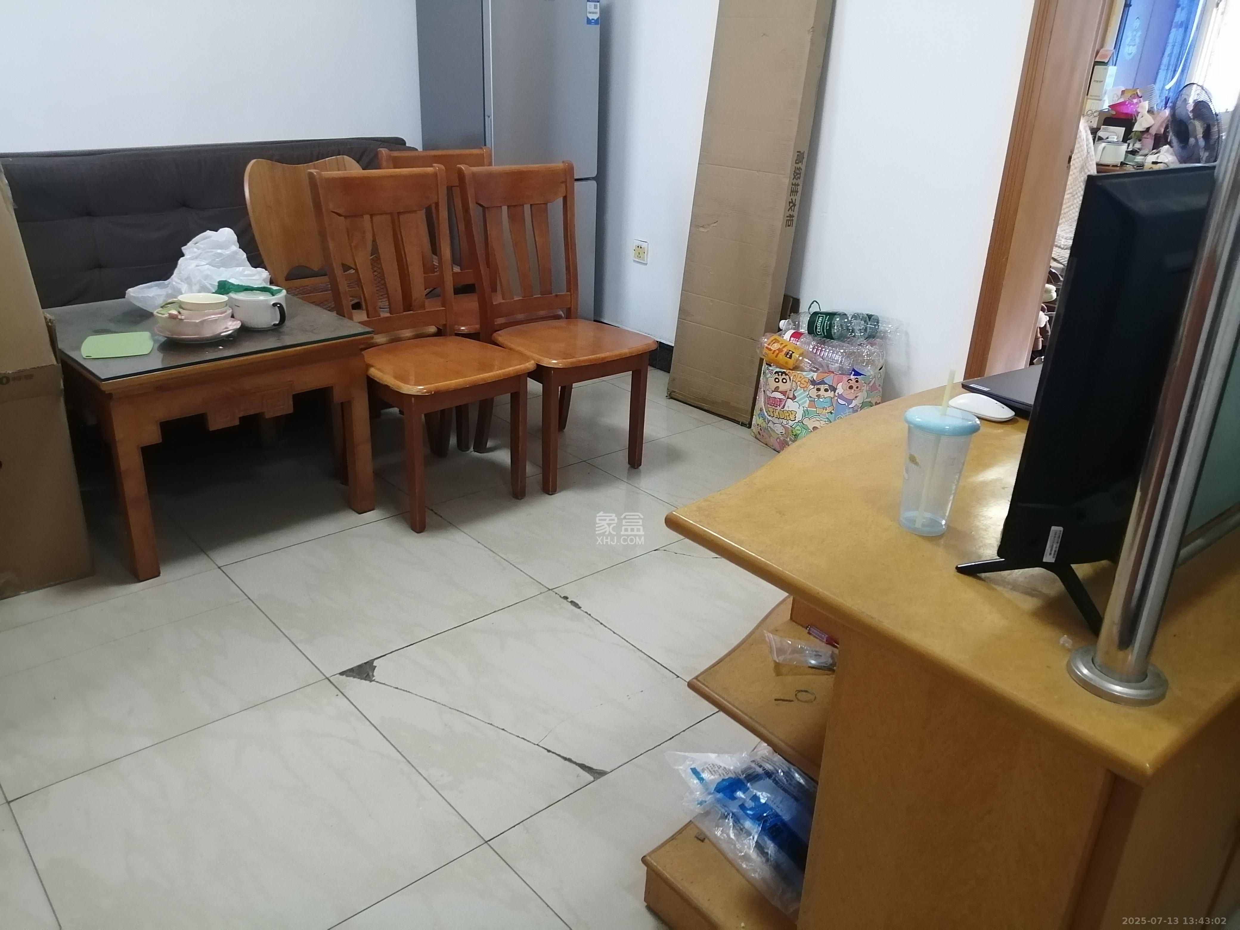 广厦新村  2室1厅1卫    1000.0元/月 广厦新村  2室1厅1卫    1000.0元/月室内图