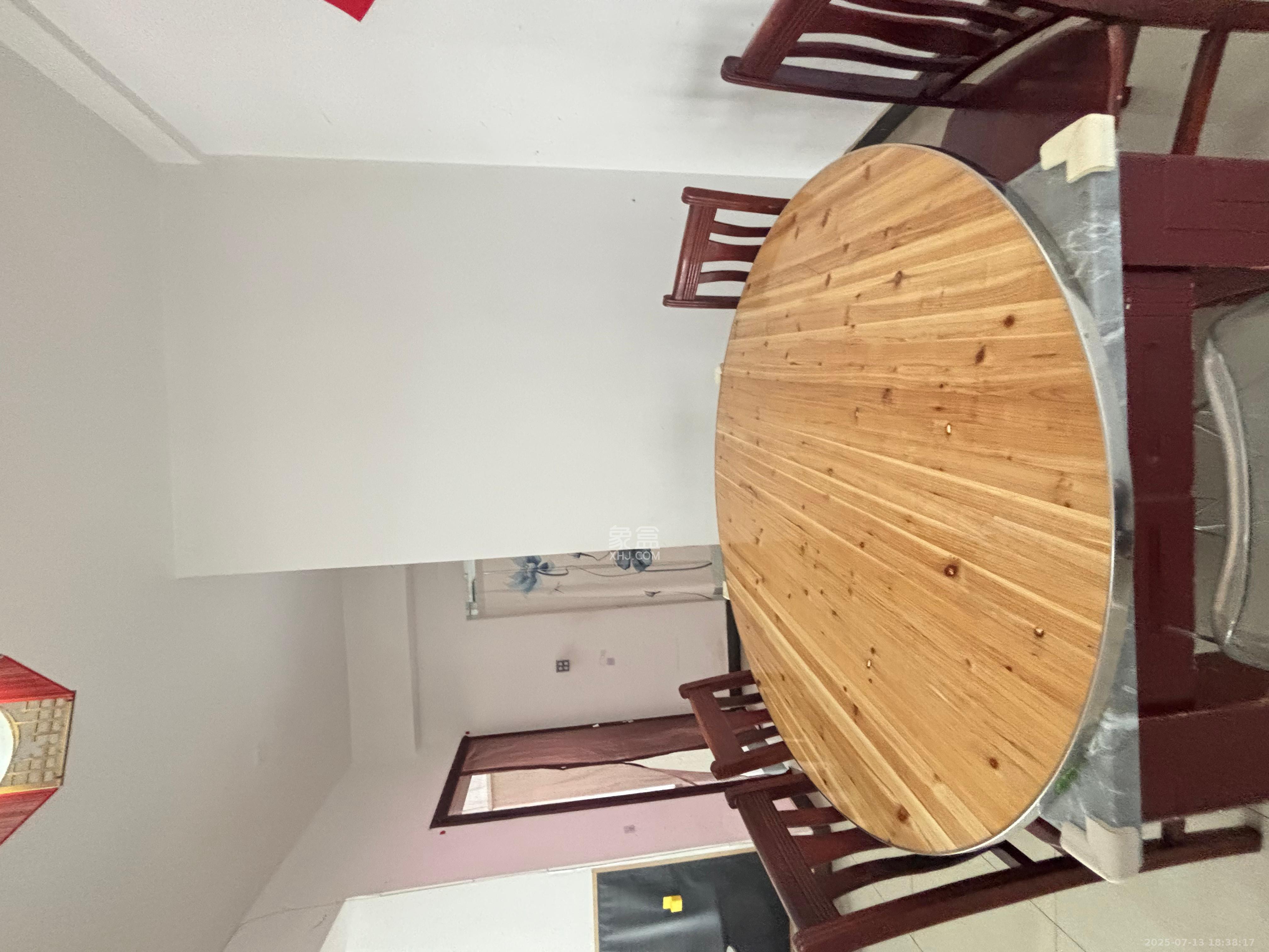 一品嘉庭 3室2厅1卫 2400.0元/月 一品嘉庭 3室2厅1卫 2400.0元/月室内图