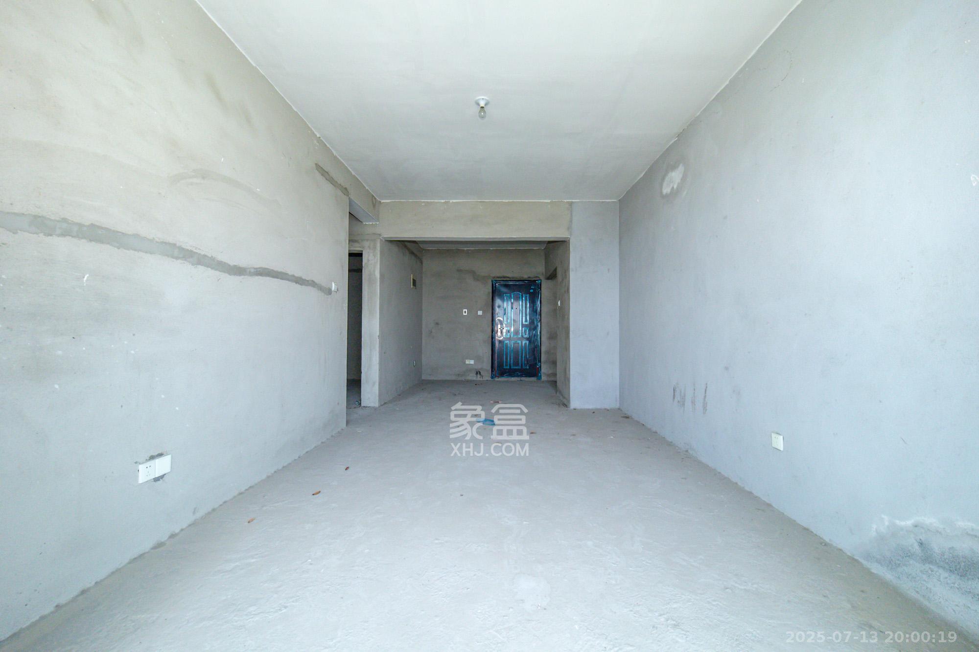 时代星城  2室2厅1卫    35.0万客厅