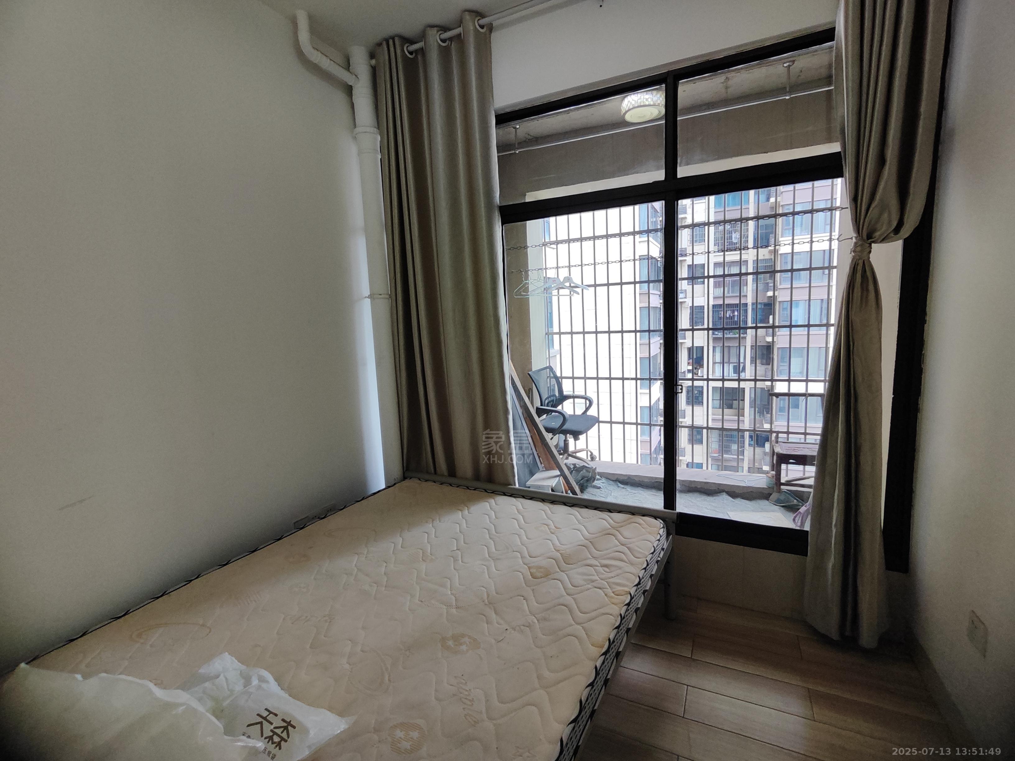 金轮翡翠名园 3室2厅1卫 1600.0元/月 金轮翡翠名园 3室2厅1卫 1600.0元/月室内图