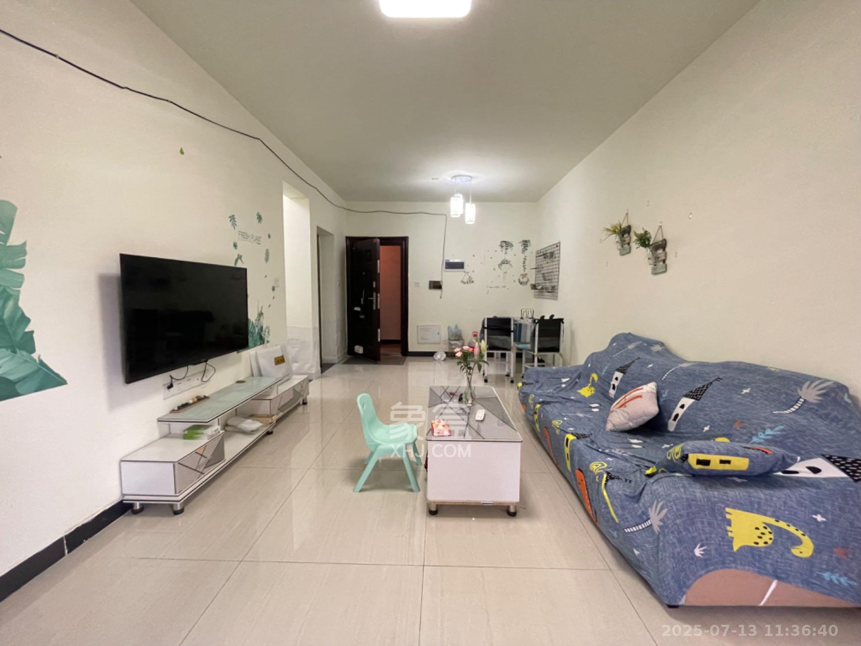 安泰嘉园（湘府邻伴）  3室2厅1卫    2000.0元/月室内图