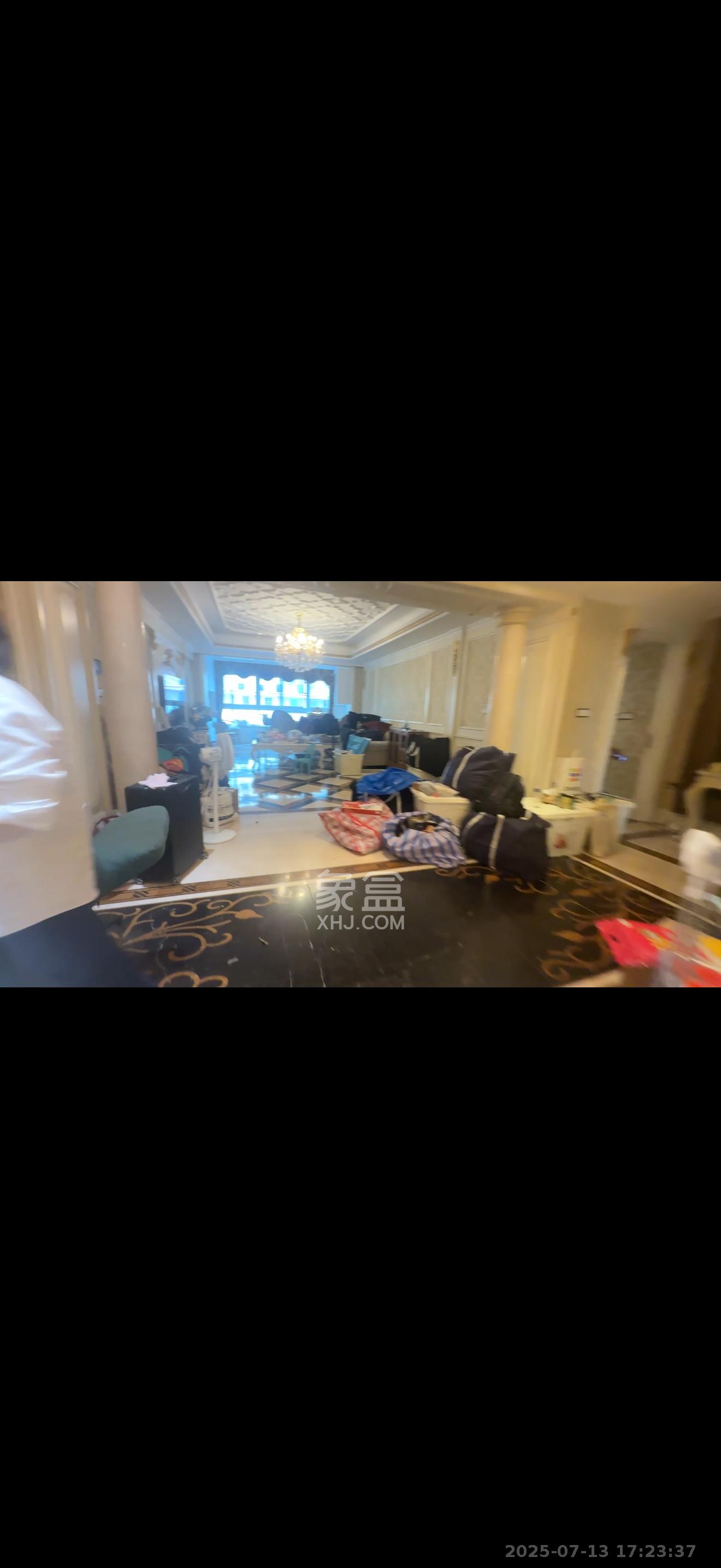 万达公馆 3室2厅3卫 9000.0元/月 万达公馆 3室2厅3卫 9000.0元/月室内图