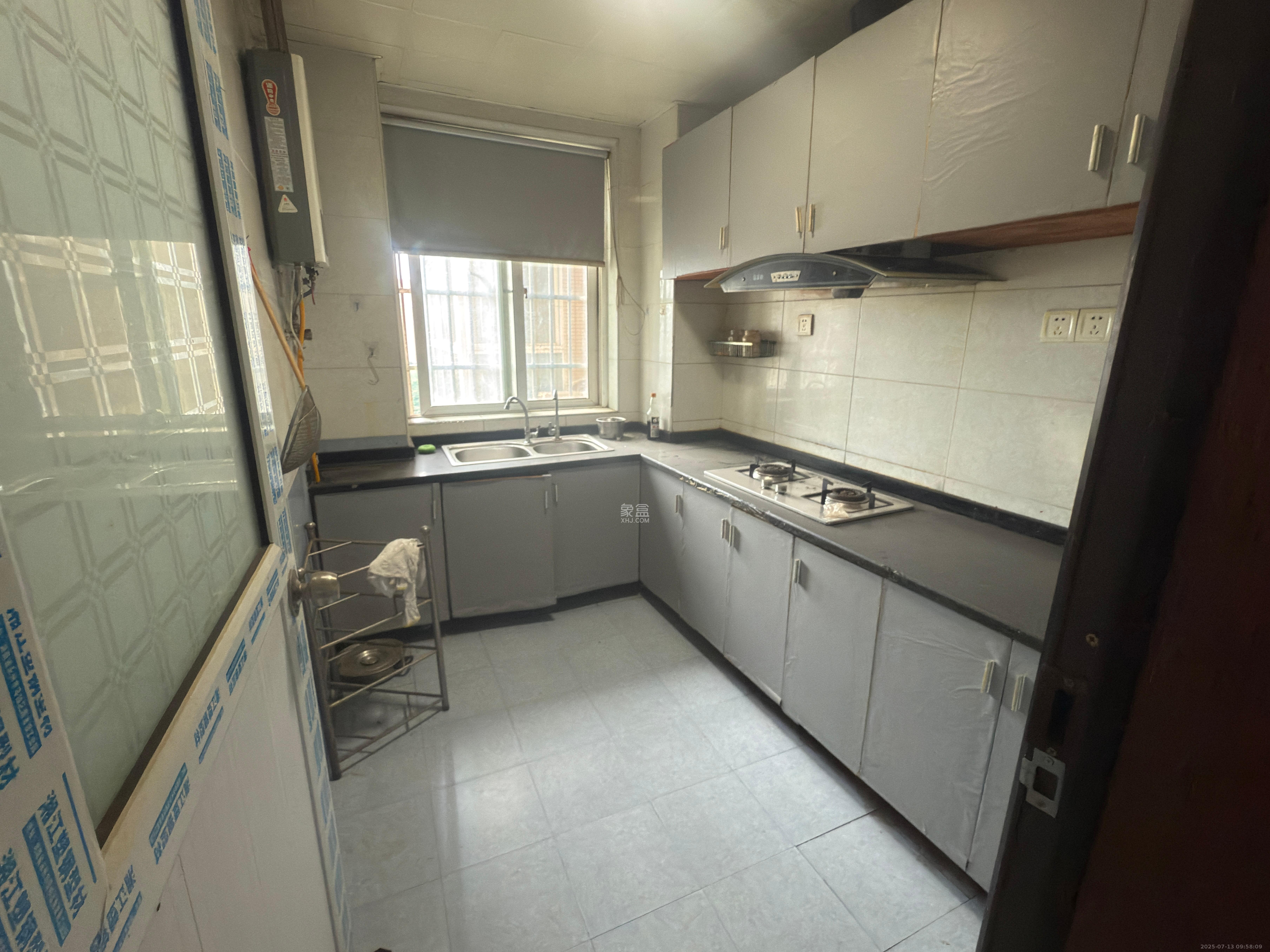 水映青山 2室2厅1卫 1900.0元/月 水映青山 2室2厅1卫 1900.0元/月室内图