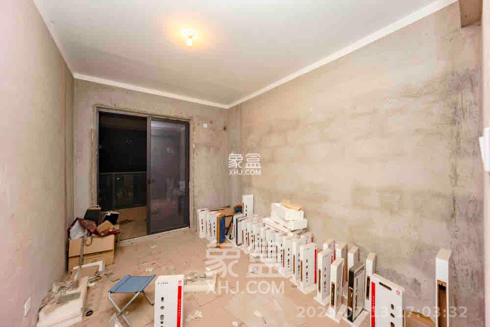 荣悦台  4室2厅2卫   4500.00元/月室内图