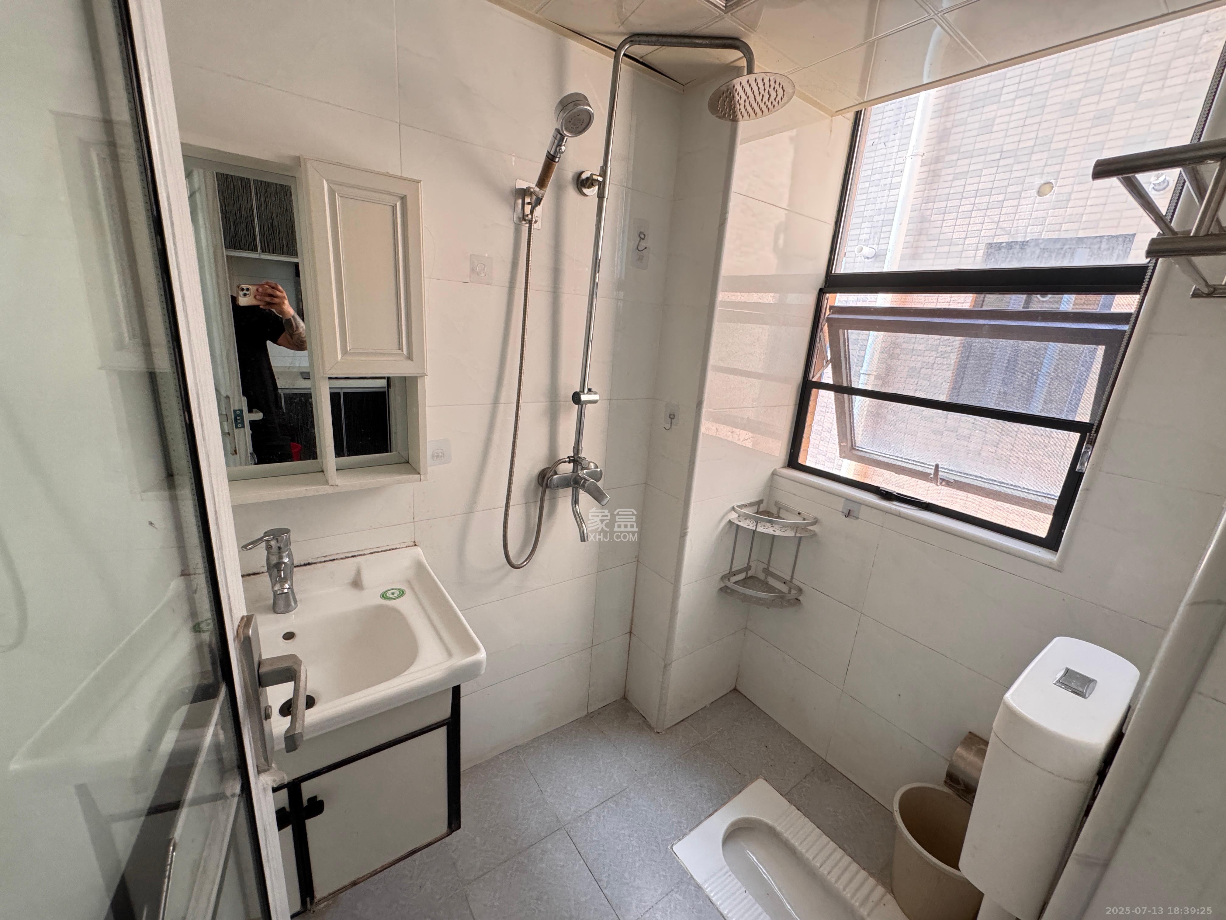 兴和佳苑安置小区  2室1厅0卫    2000.0元/月室内图