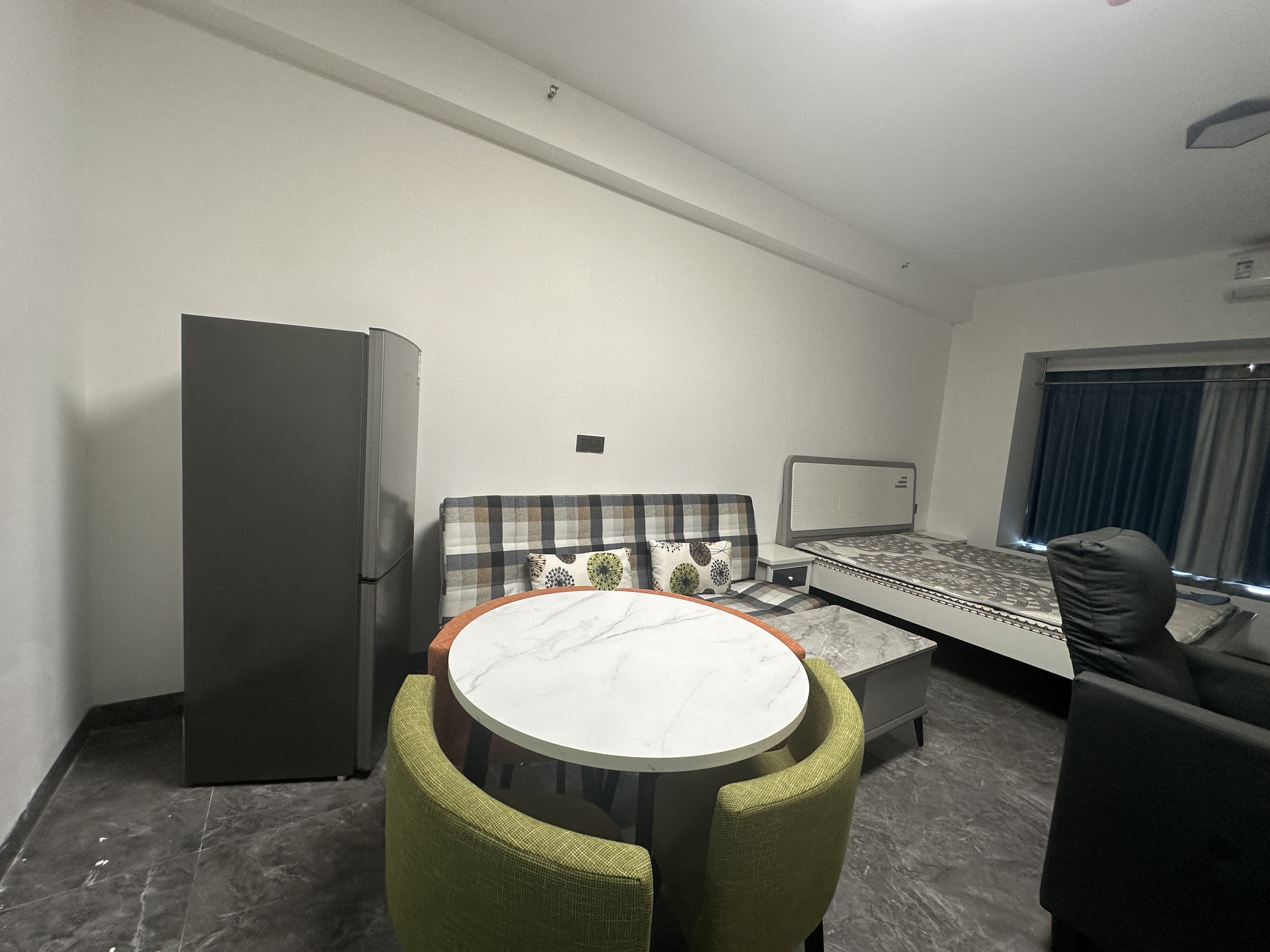 碧桂园衡州盛世 1室1厅1卫 1200.0元/月 碧桂园衡州盛世 1室1厅1卫 1200.0元/月室内图