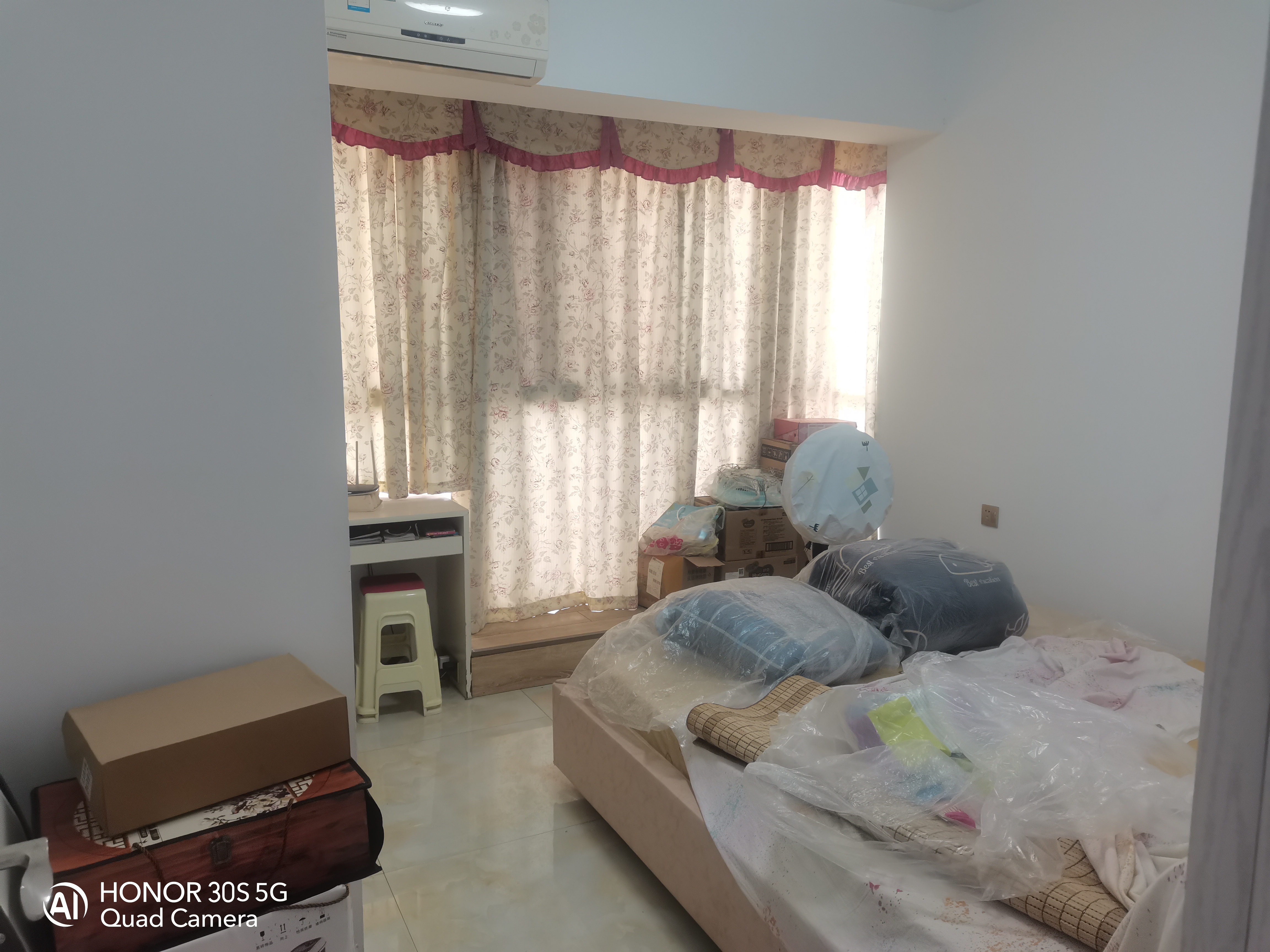 龙庭贵筑  3室2厅2卫    1800.0元/月 龙庭贵筑  3室2厅2卫    1800.0元/月室内图