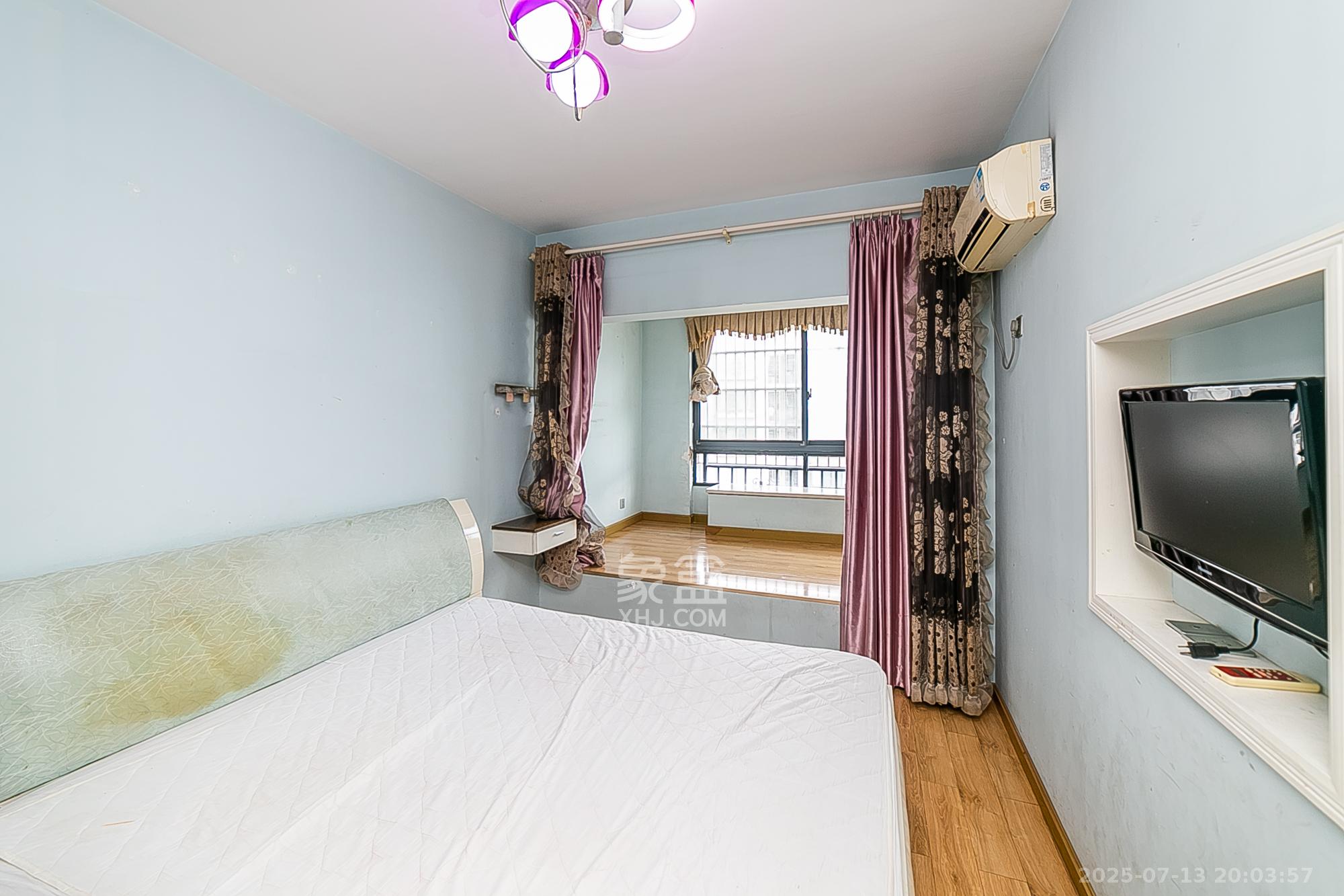 湘水一城(一期) 3室1厅1卫 99.0万 湘水一城(一期) 3室1厅1卫 99.0万卧室