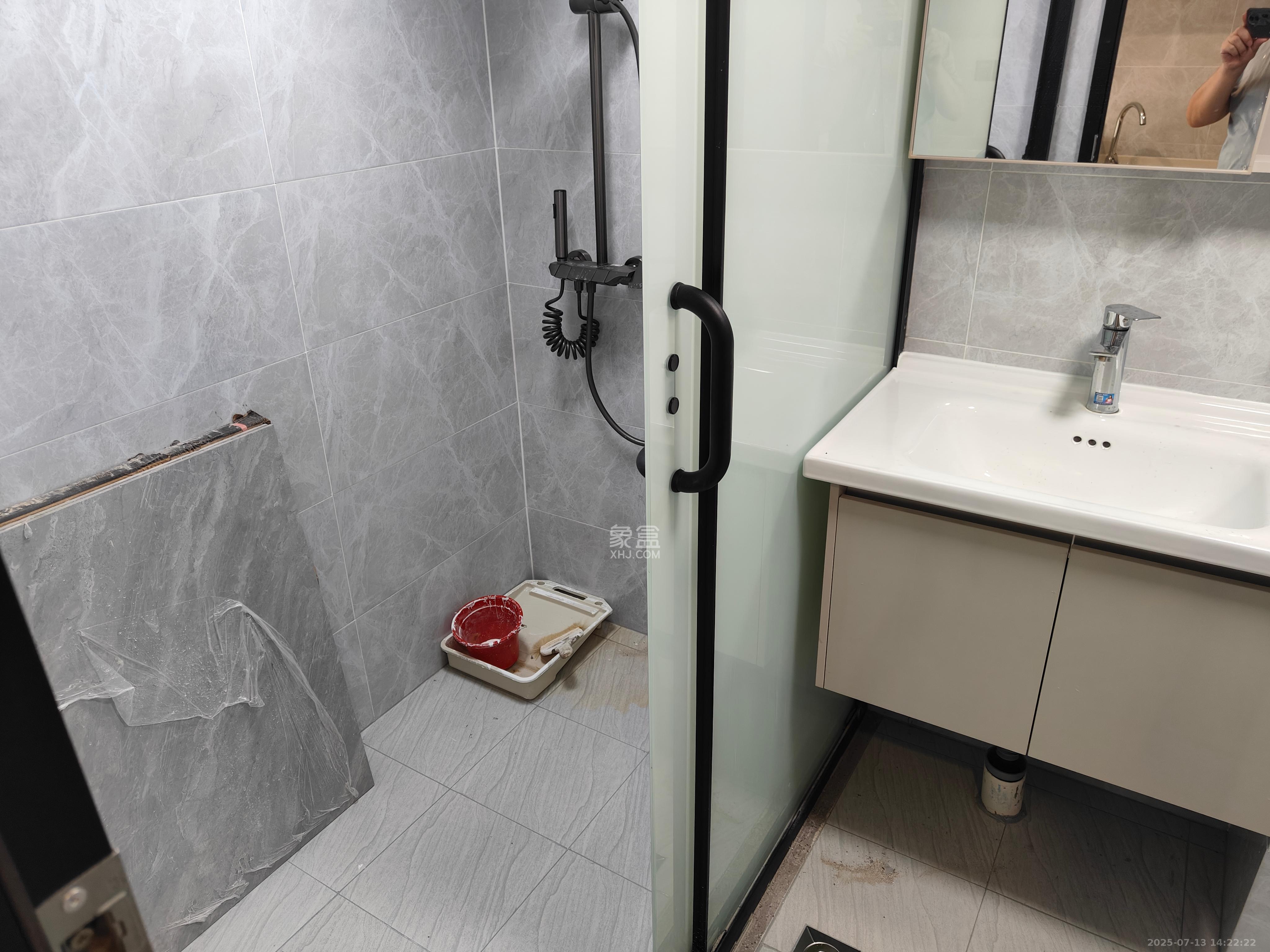 润和彩虹荟  1室1厅1卫    1600.0元/月室内图