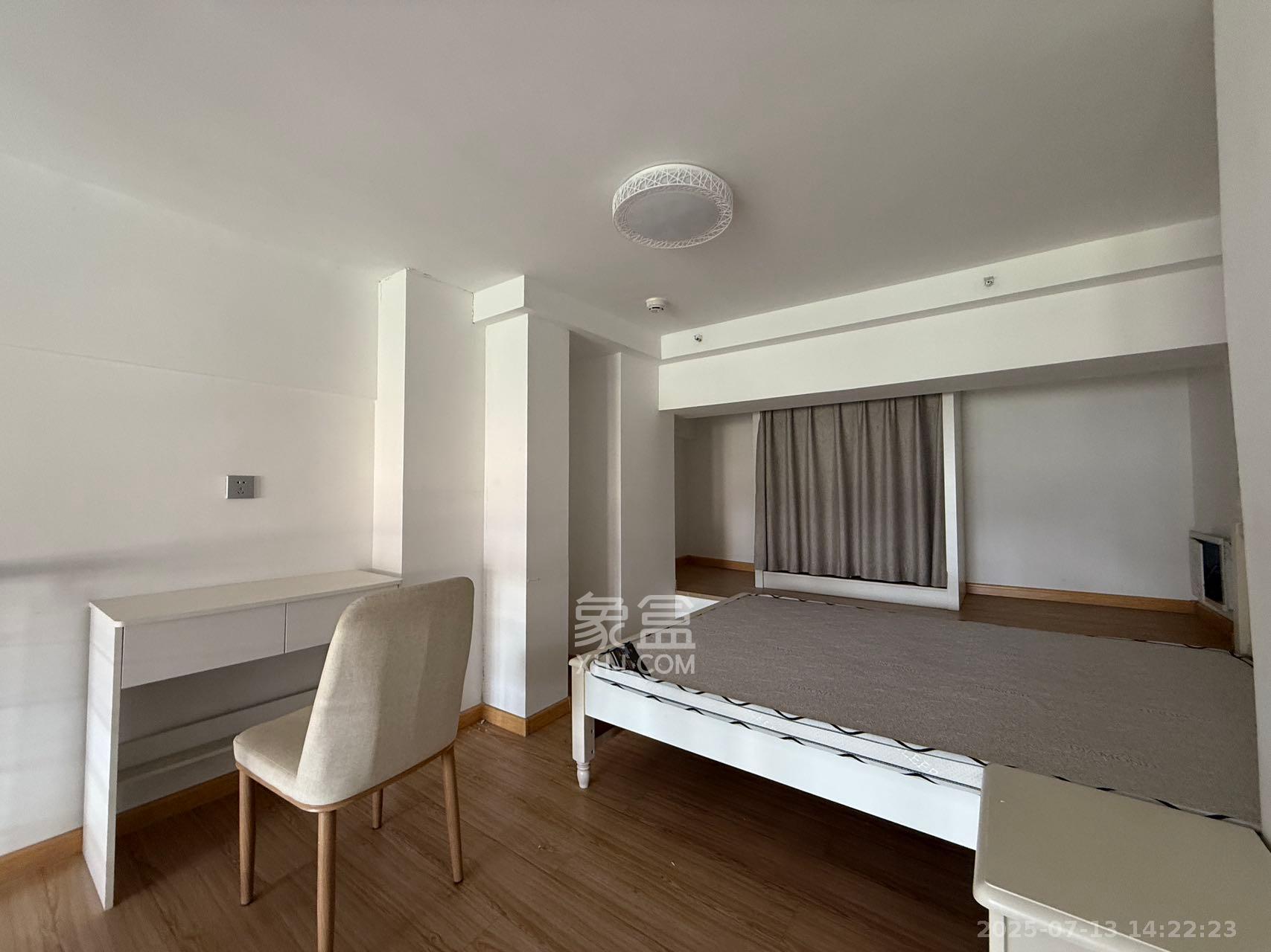 龙湖湘江星座(祺鑫星座公寓) 1室1厅1卫 1800.0元/月 龙湖湘江星座(祺鑫星座公寓) 1室1厅1卫 1800.0元/月室内图