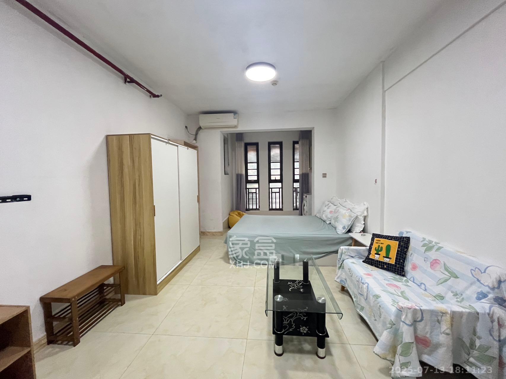 和润园一、二期 3室1厅1卫 2200.0元/月 和润园一、二期 3室1厅1卫 2200.0元/月室内图