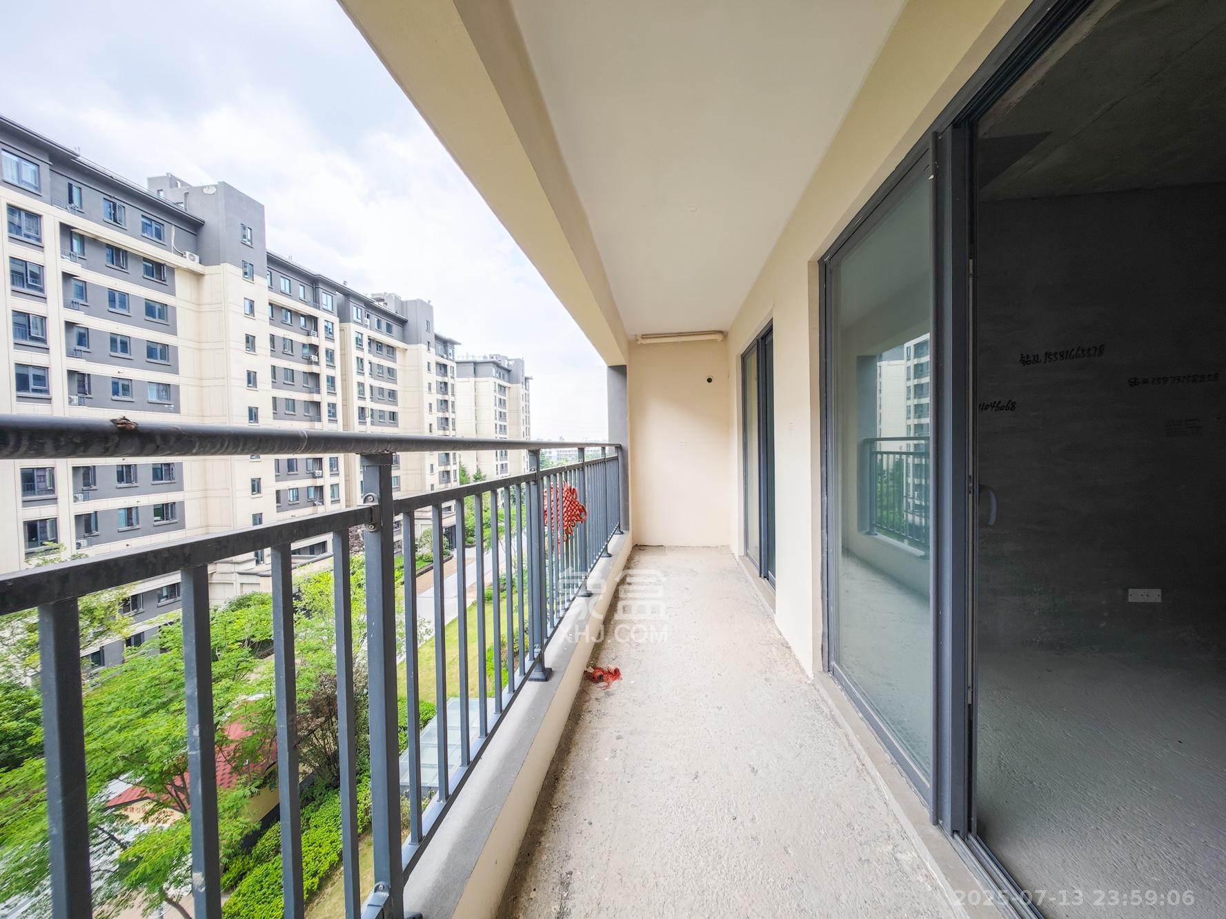 东原启城  3室2厅1卫    40.0万 东原启城  3室2厅1卫    40.0万阳台