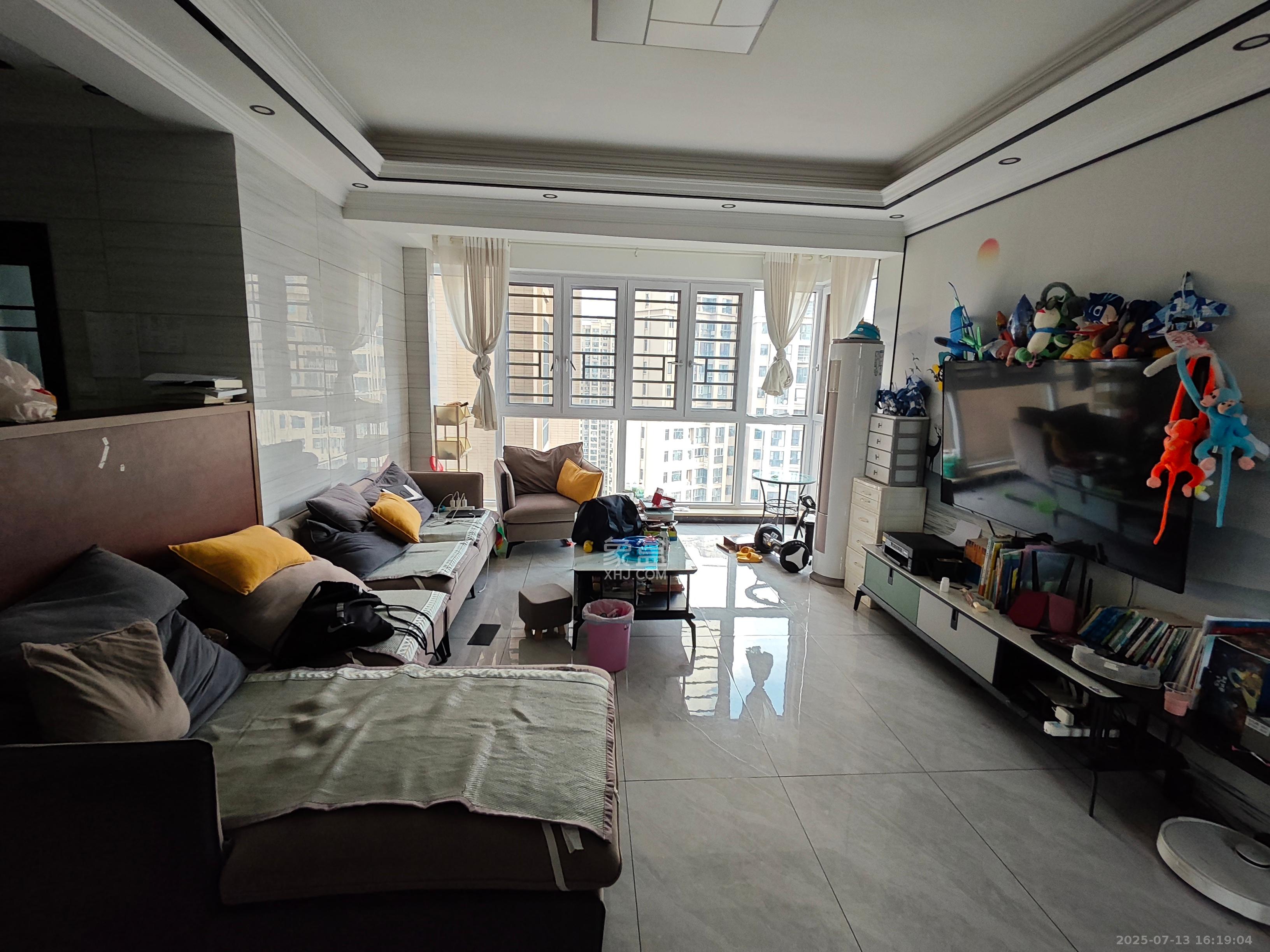 辉煌国际城二期  1室0厅0卫    3200.0元/月 辉煌国际城二期  1室0厅0卫    3200.0元/月室内图