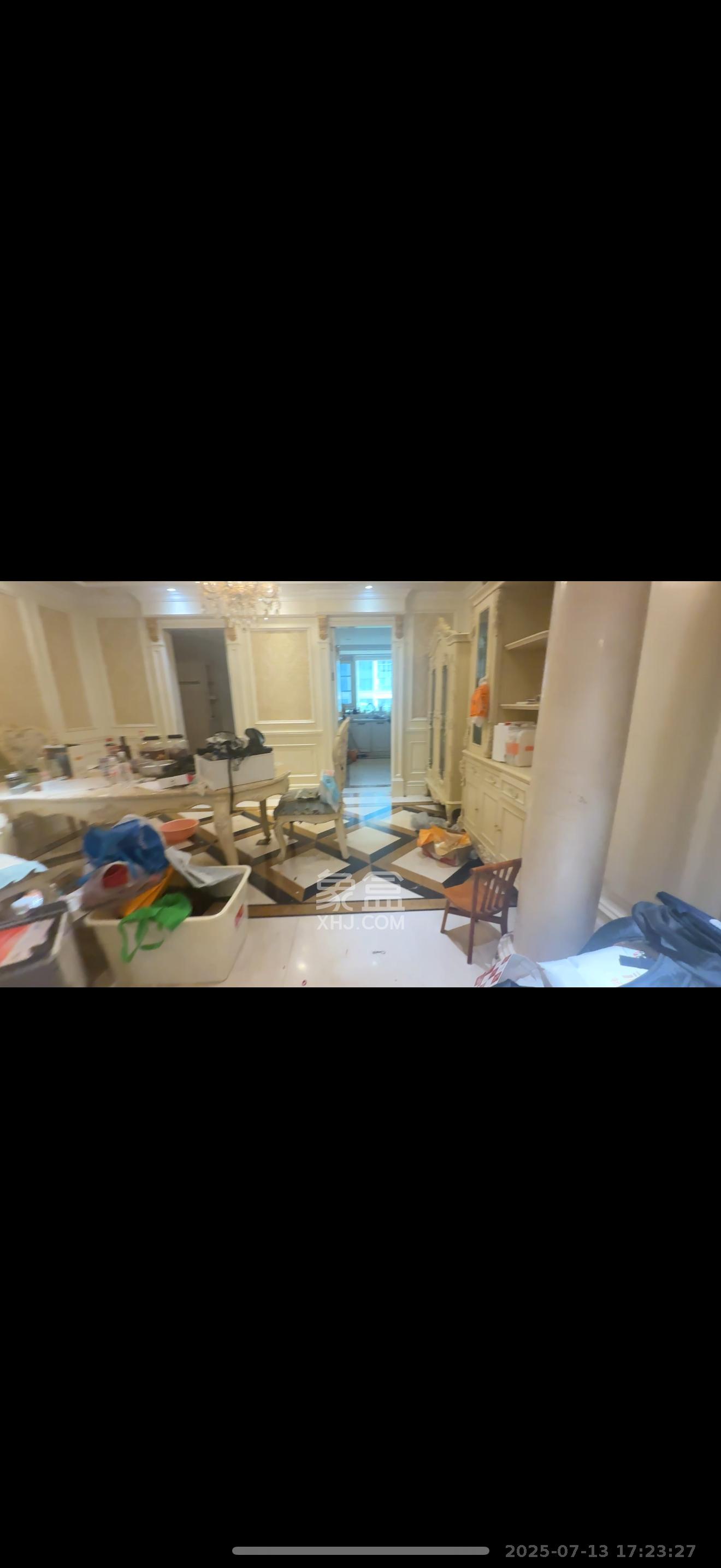 万达公馆  3室2厅3卫    9000.0元/月 万达公馆  3室2厅3卫    9000.0元/月