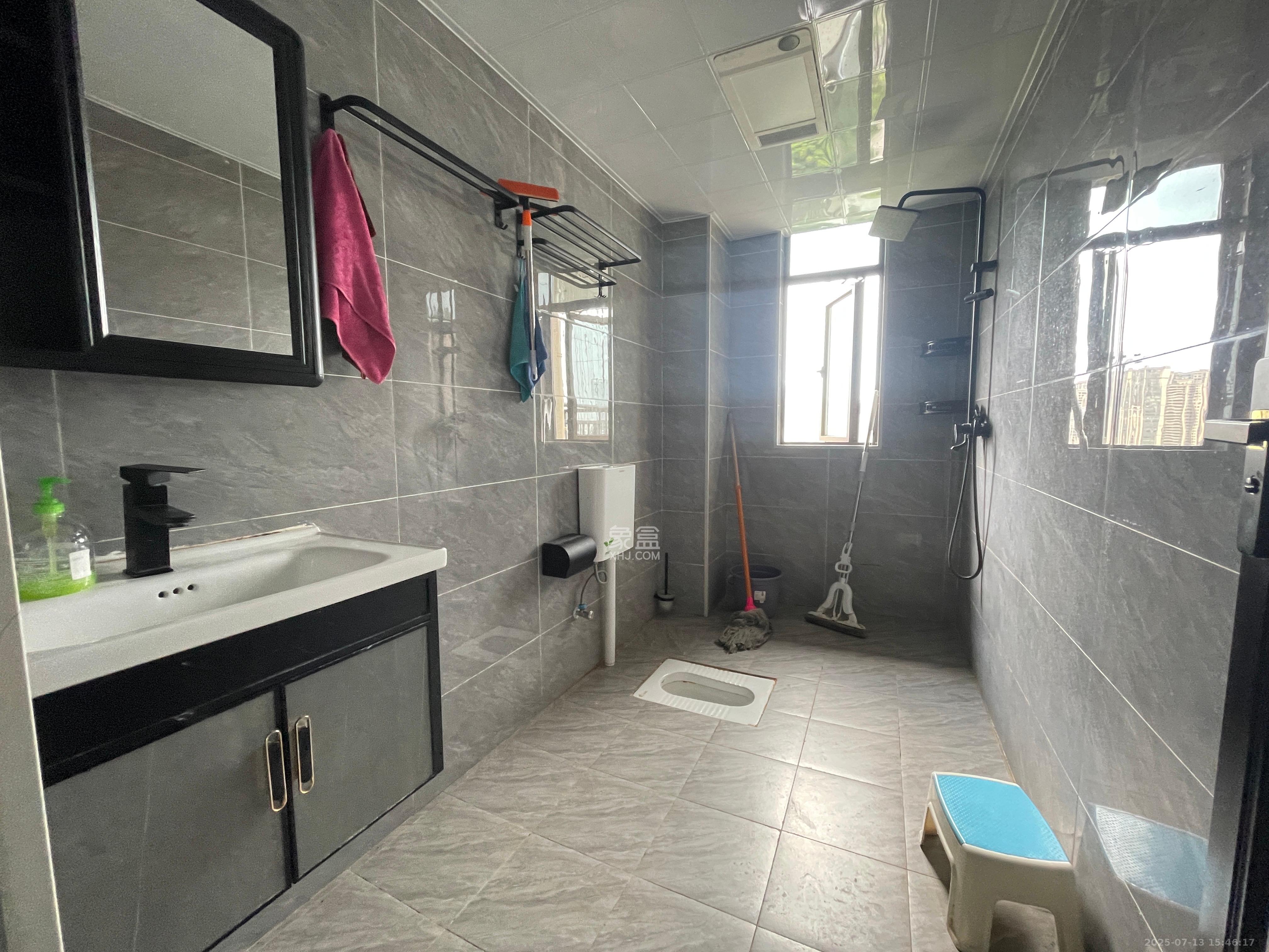 江山帝景雅典 3室2厅2卫 3000.0元/月 江山帝景雅典 3室2厅2卫 3000.0元/月室内图