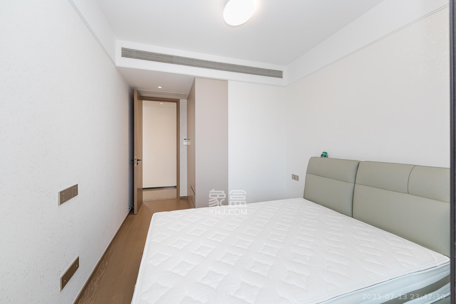 时代建发和著 4室2厅2卫 210.0万 时代建发和著 4室2厅2卫 210.0万卧室