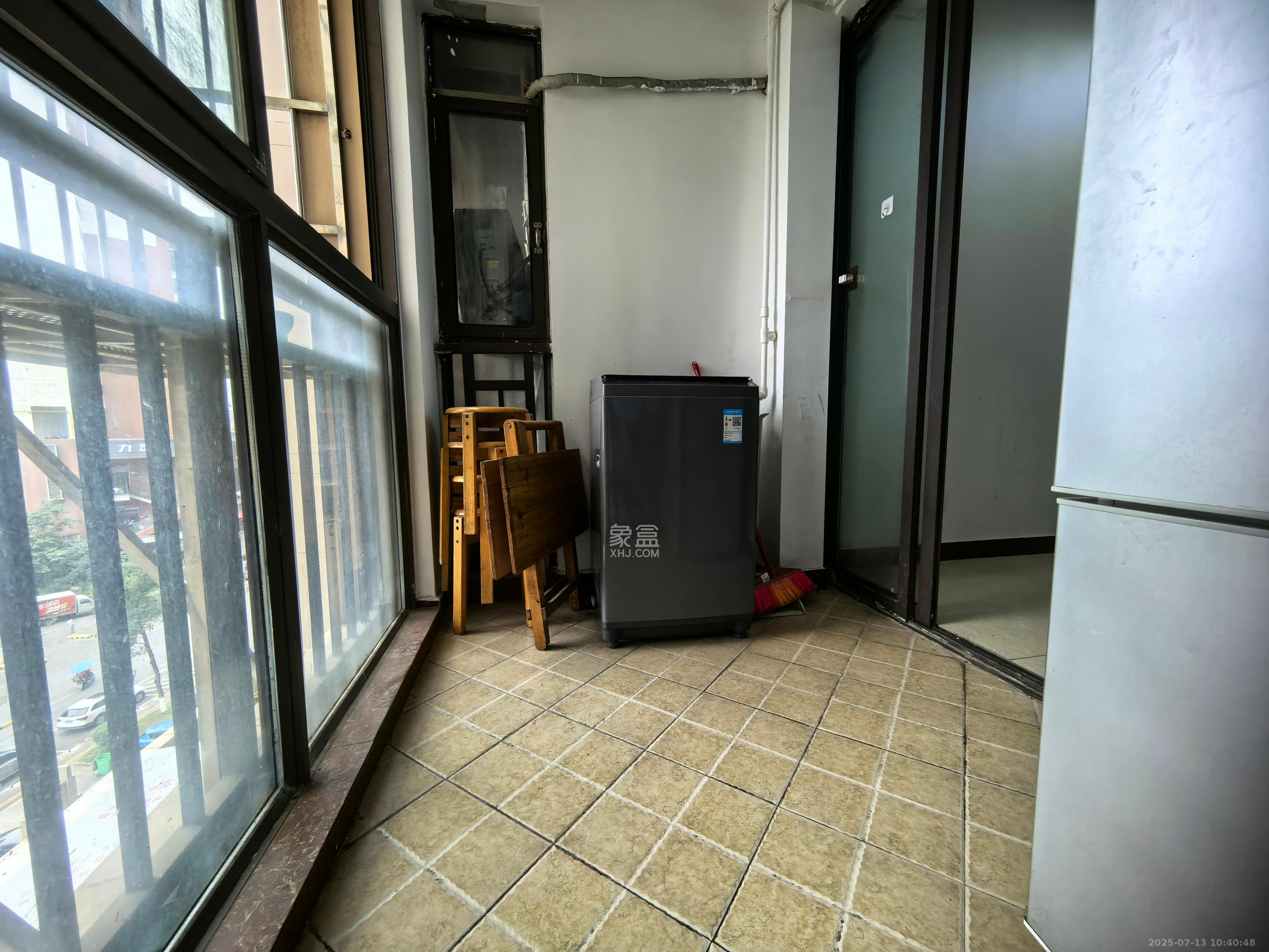 旭辉华庭  2室1厅1卫   1180.00元/月室内图