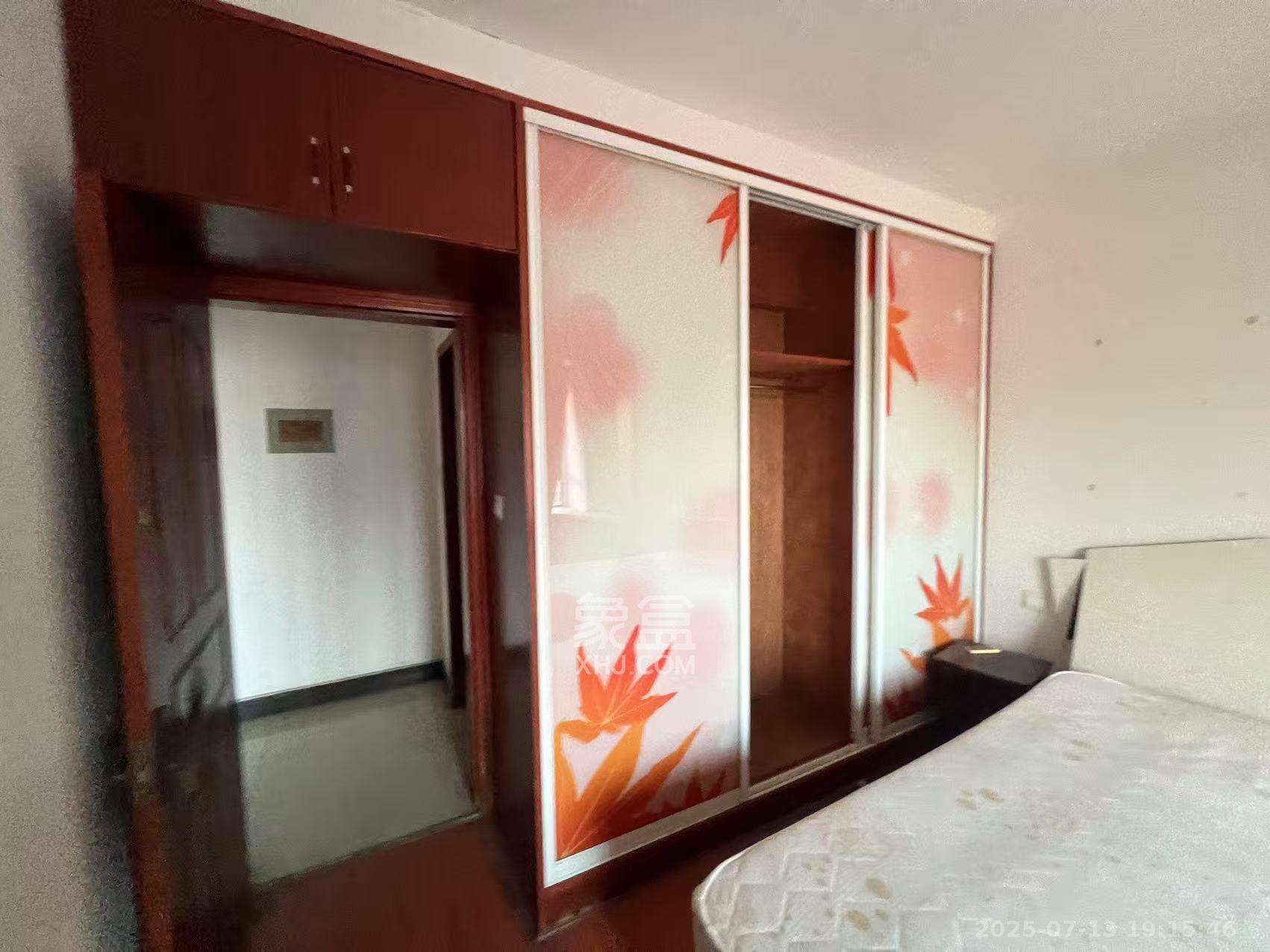 南国新城  2室2厅1卫    1800.0元/月 南国新城  2室2厅1卫    1800.0元/月室内图