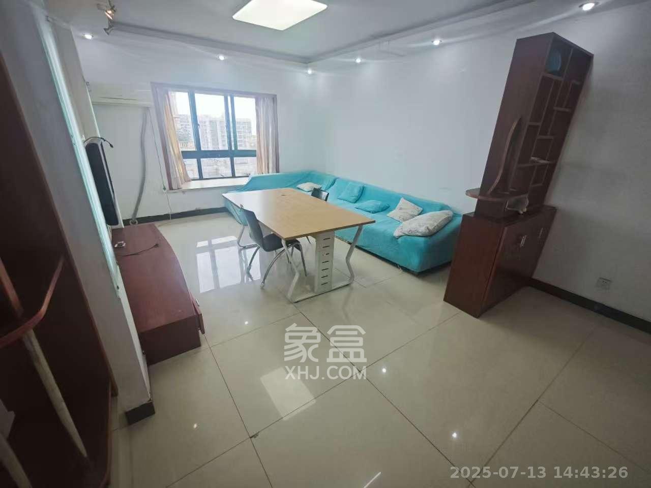 东玺门 2室1厅1卫 2300.0元/月 东玺门 2室1厅1卫 2300.0元/月室内图