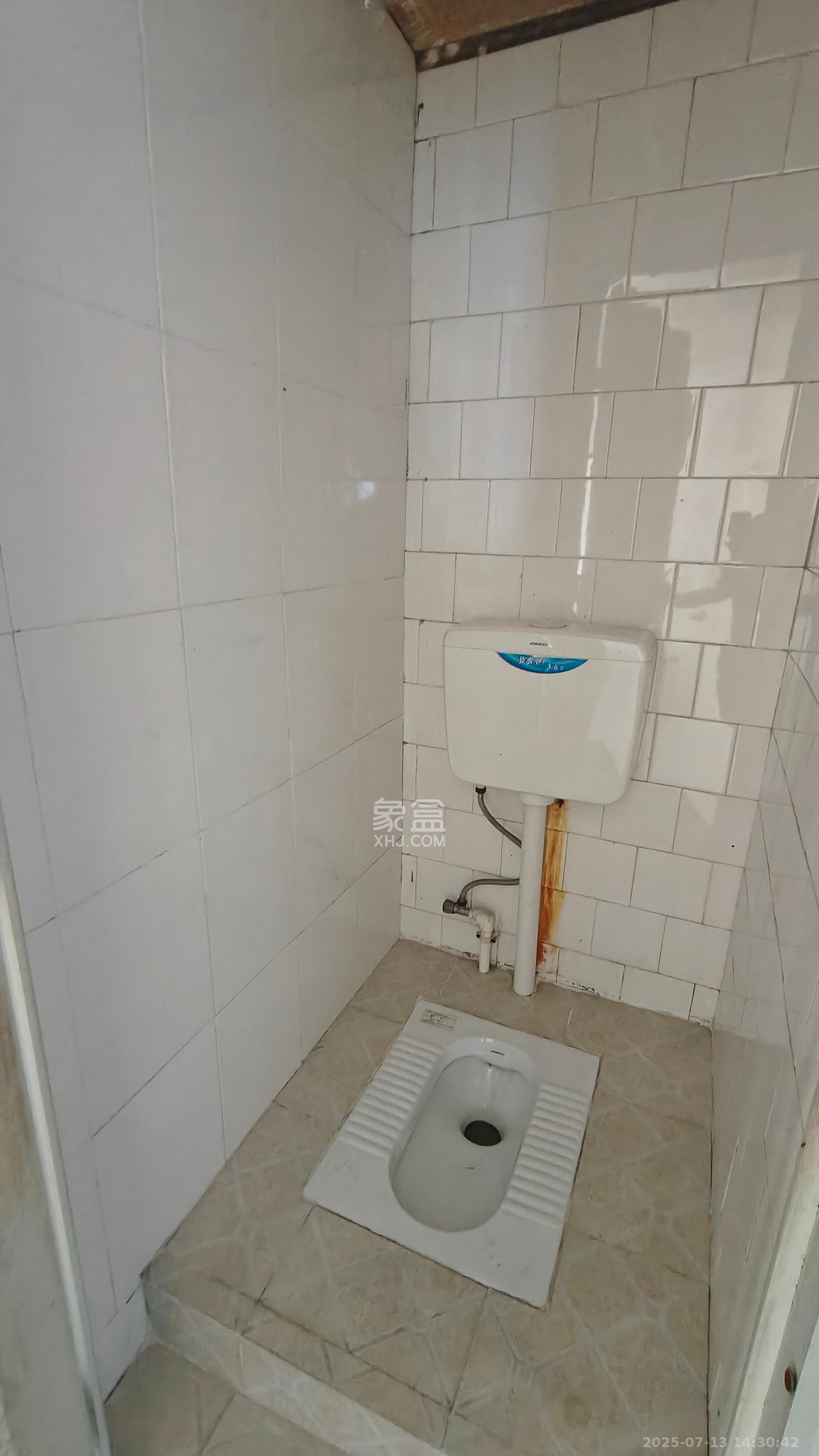 天心大厦  2室2厅1卫   2500.00元/月室内图