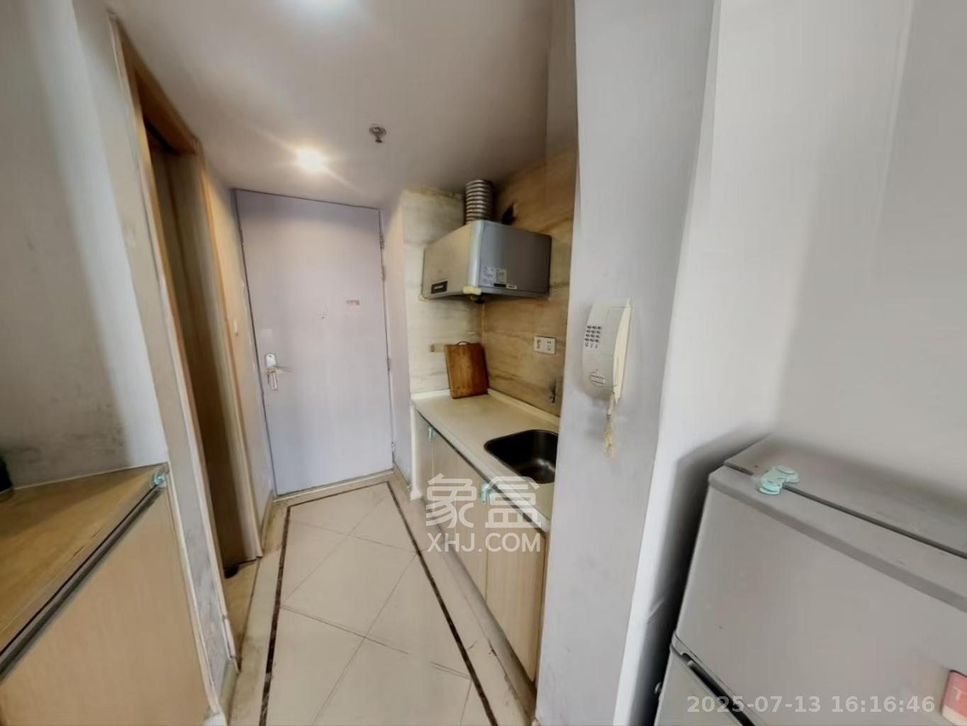 万科城市花园  1室1厅1卫    1300.0元/月室内图