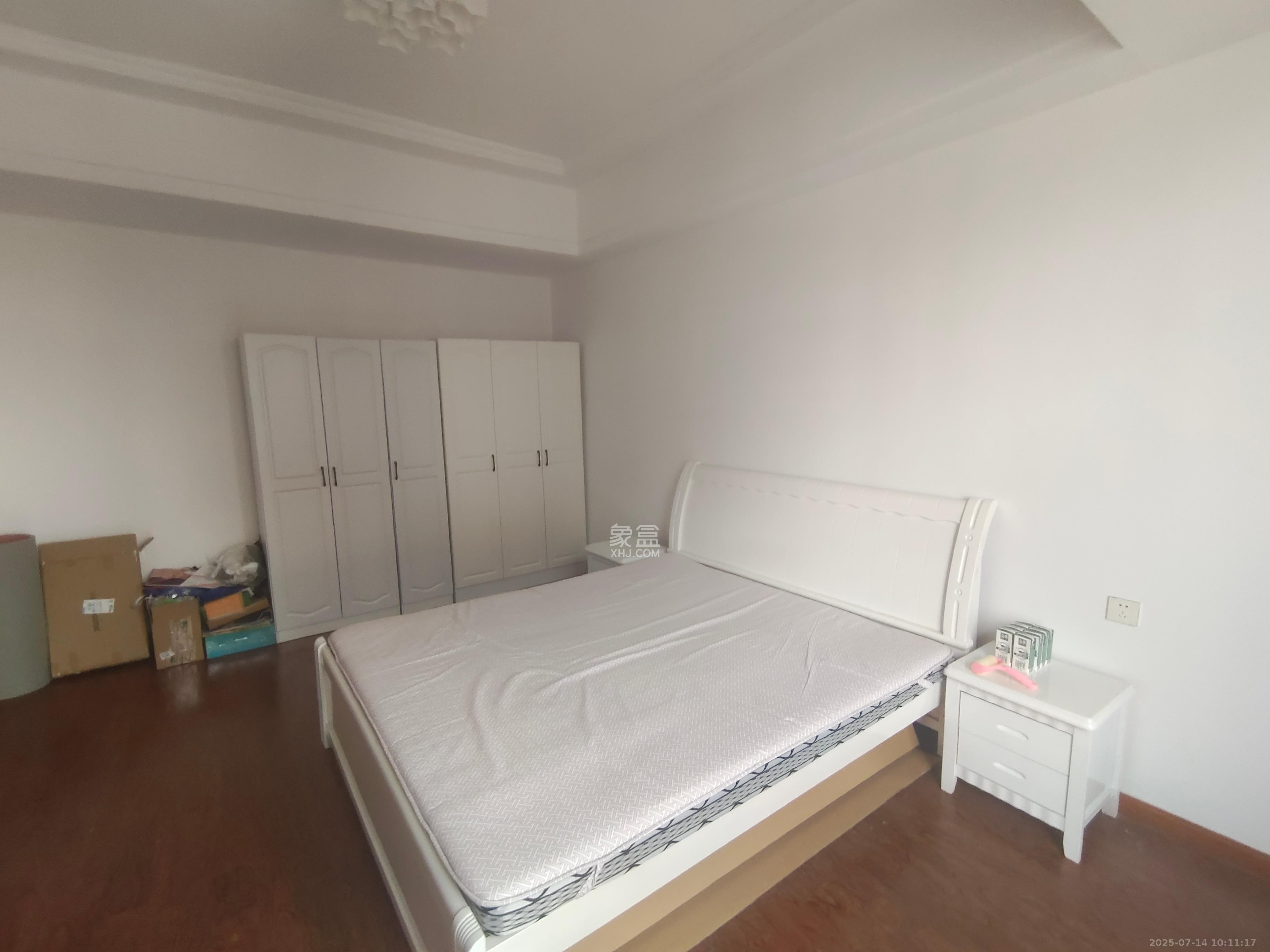 天元涉外景园B区 2室1厅1卫 2800.0元/月 天元涉外景园B区 2室1厅1卫 2800.0元/月室内图