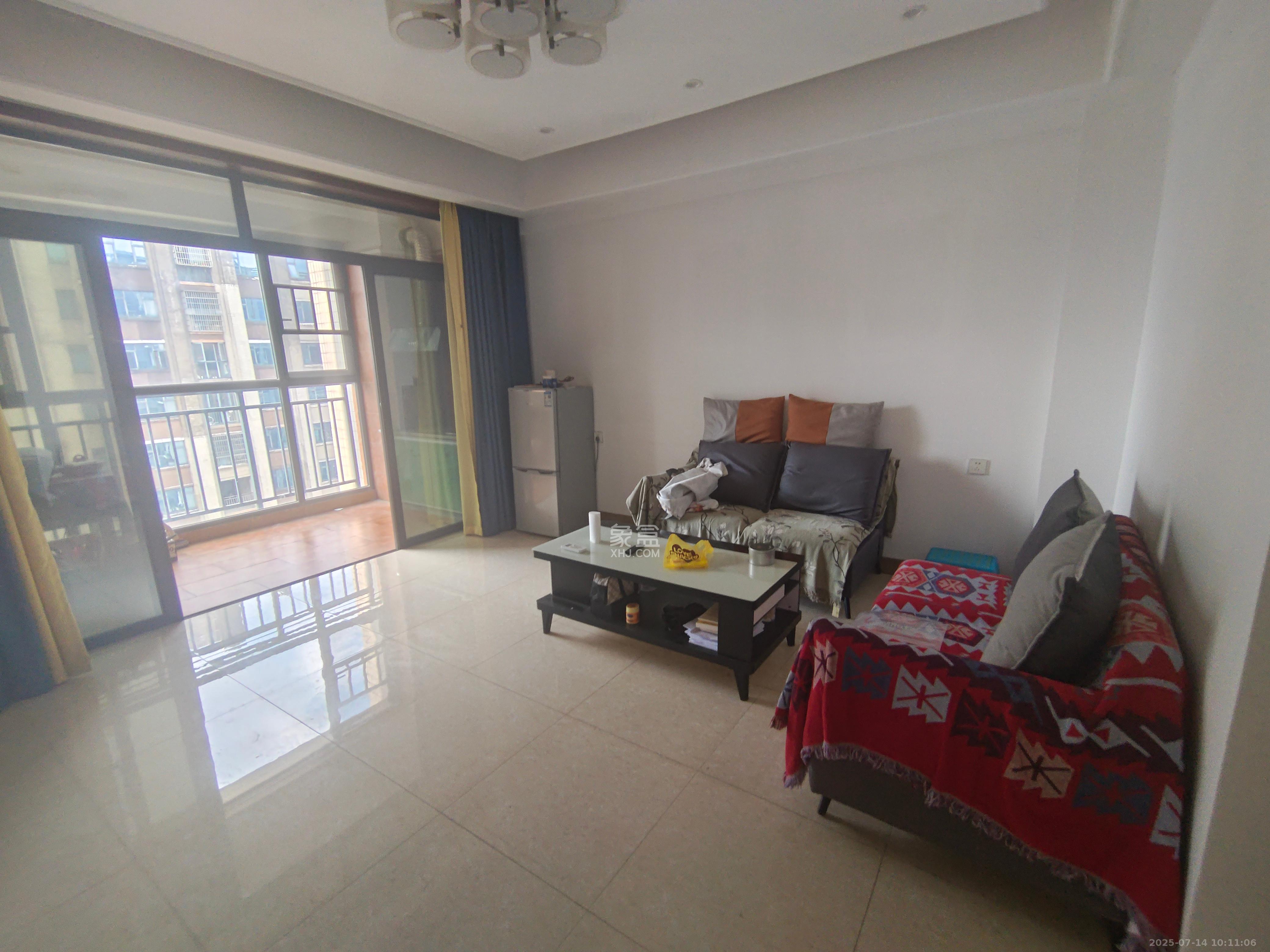 天元涉外景园B区 2室1厅1卫 2800.0元/月 天元涉外景园B区 2室1厅1卫 2800.0元/月室内图