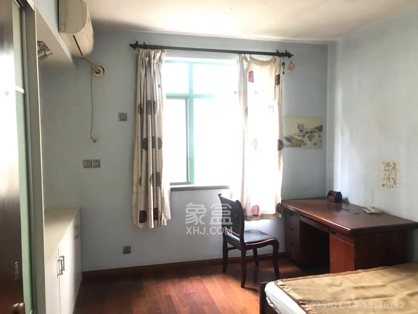 美林景园  3室2厅2卫    2800.0元/月室内图