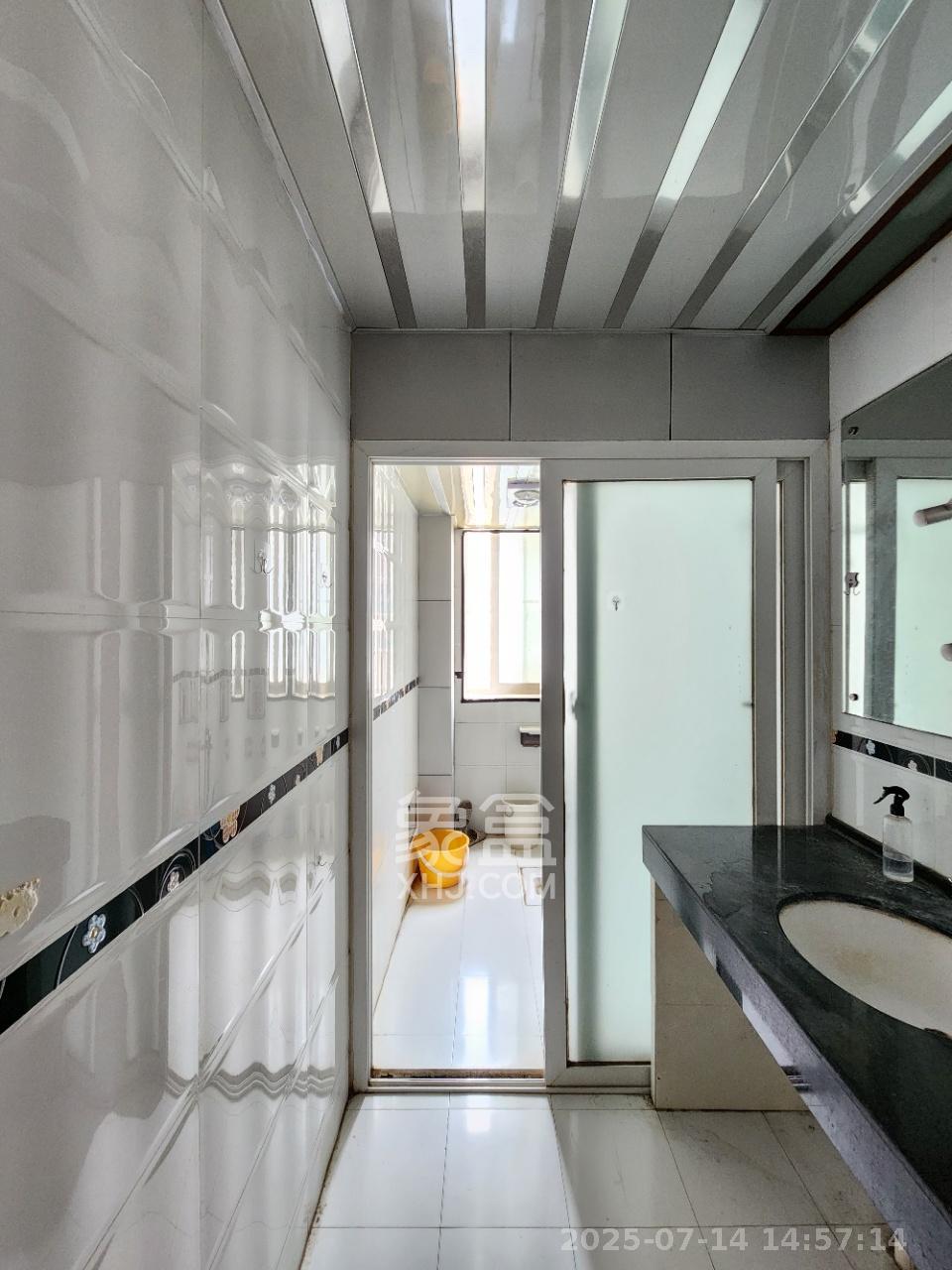 西岸润泽府  4室2厅2卫    3200.0元/月室内图