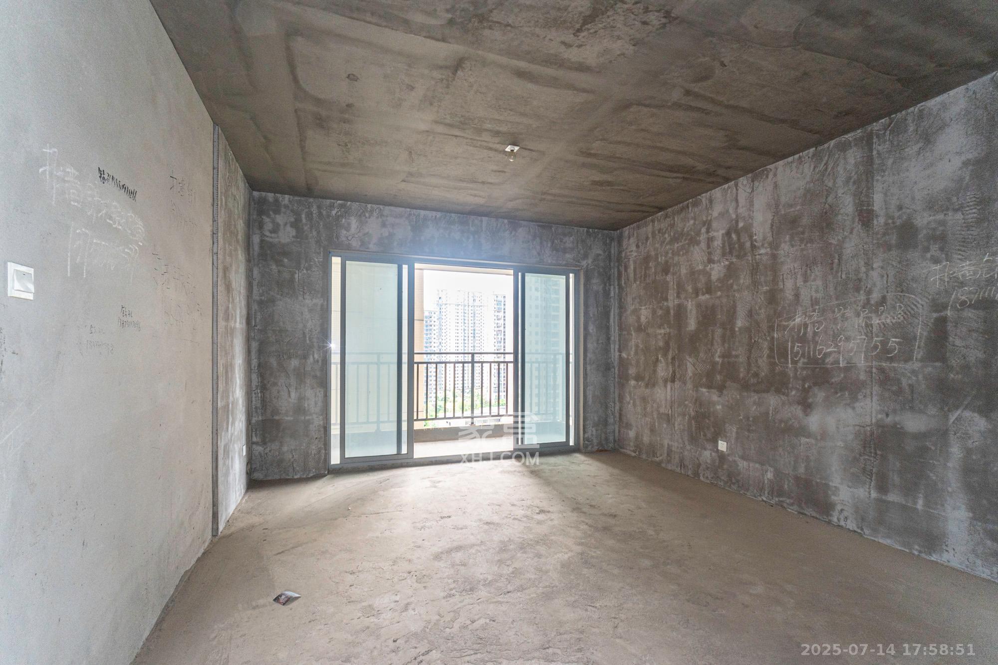 湖湘奥林匹克花园  4室2厅2卫    99.8万 湖湘奥林匹克花园  4室2厅2卫    99.8万