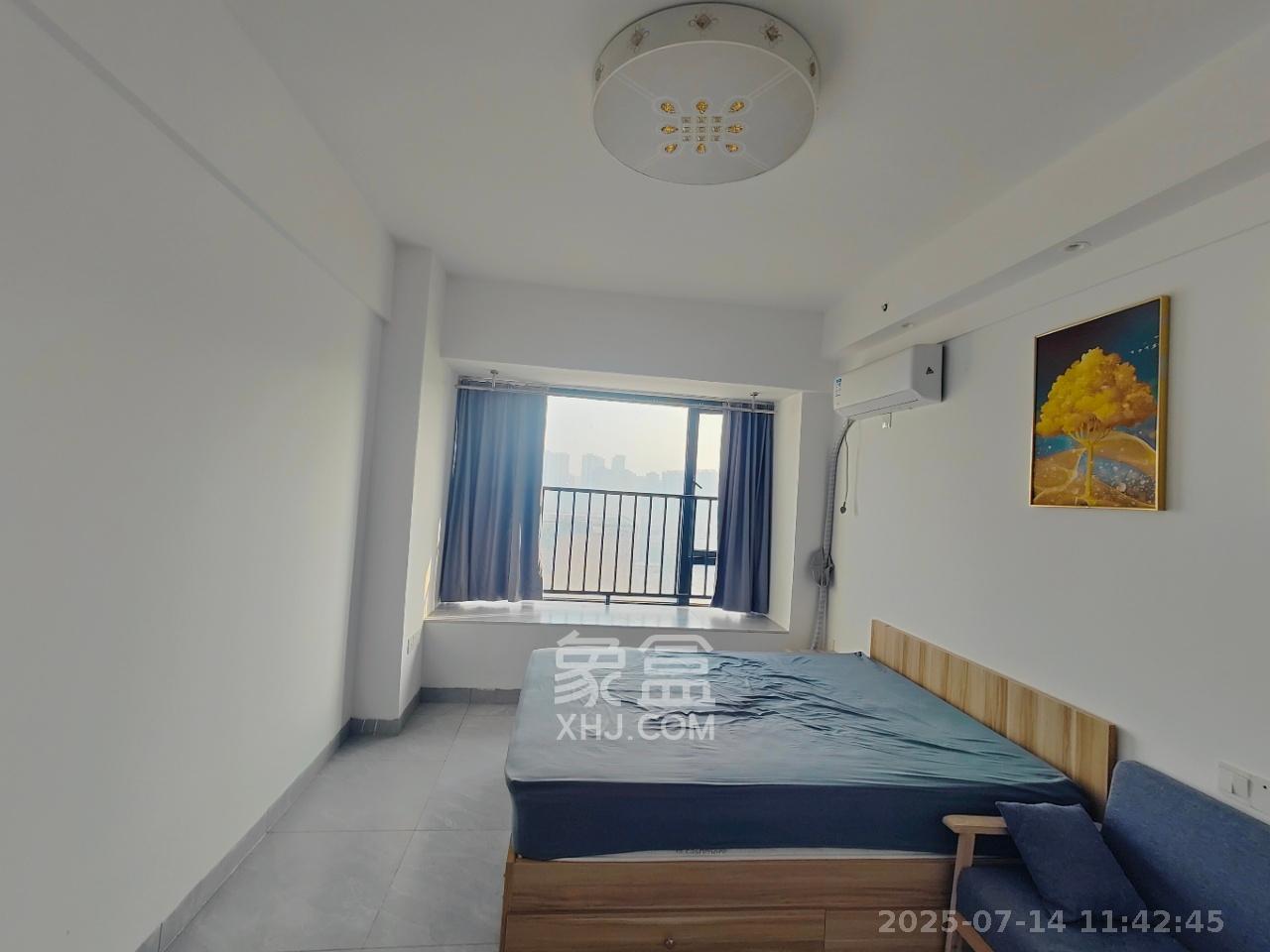 龙湖湘江星座（祺鑫星座公寓）  1室1厅1卫   1600.00元/月室内图