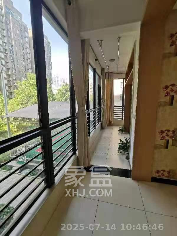 和卉家园 3室2厅1卫 3500.0元/月 和卉家园 3室2厅1卫 3500.0元/月室内图