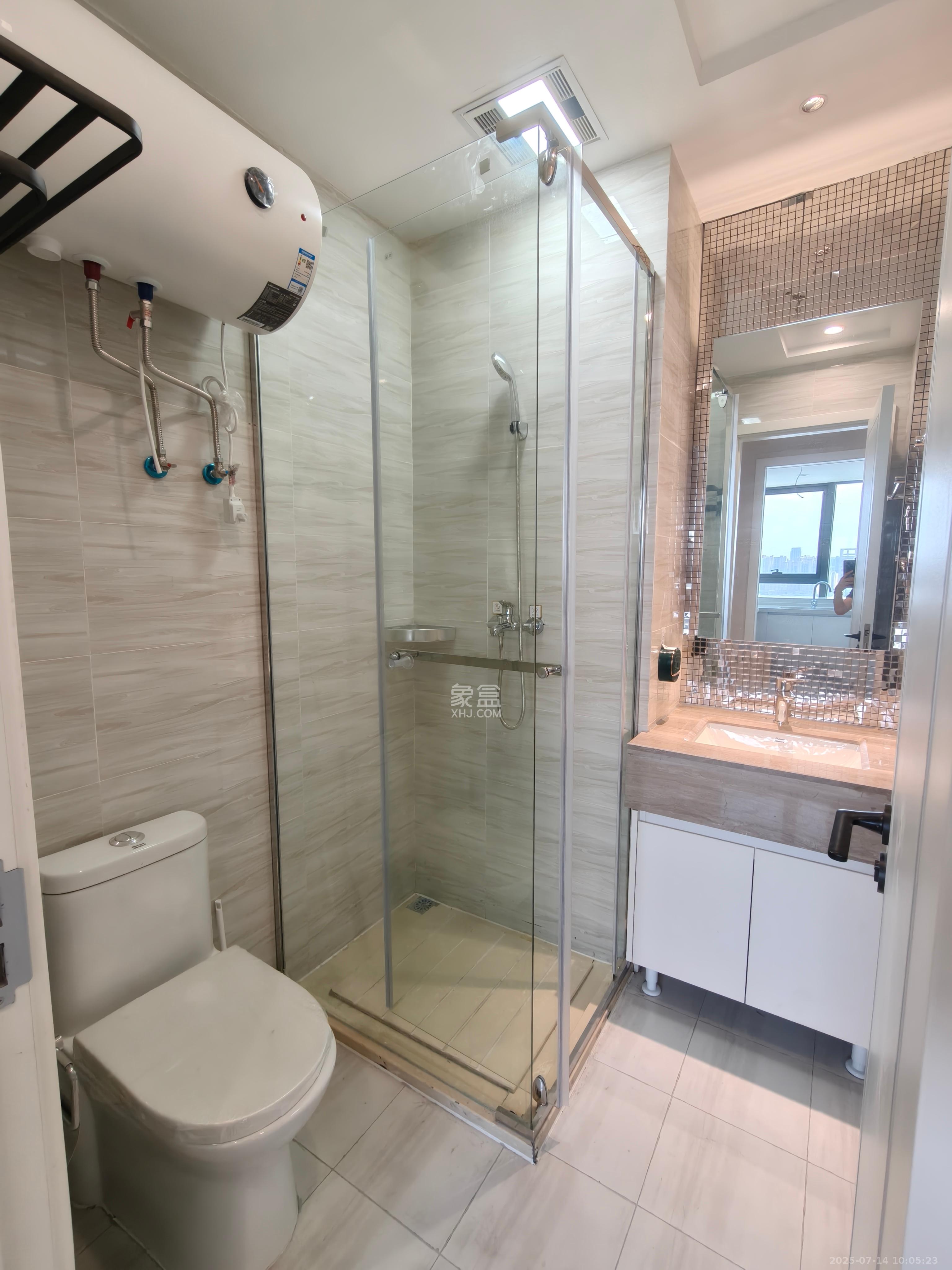 恒大珺悦府 3室1厅1卫 3300.0元/月 恒大珺悦府 3室1厅1卫 3300.0元/月室内图