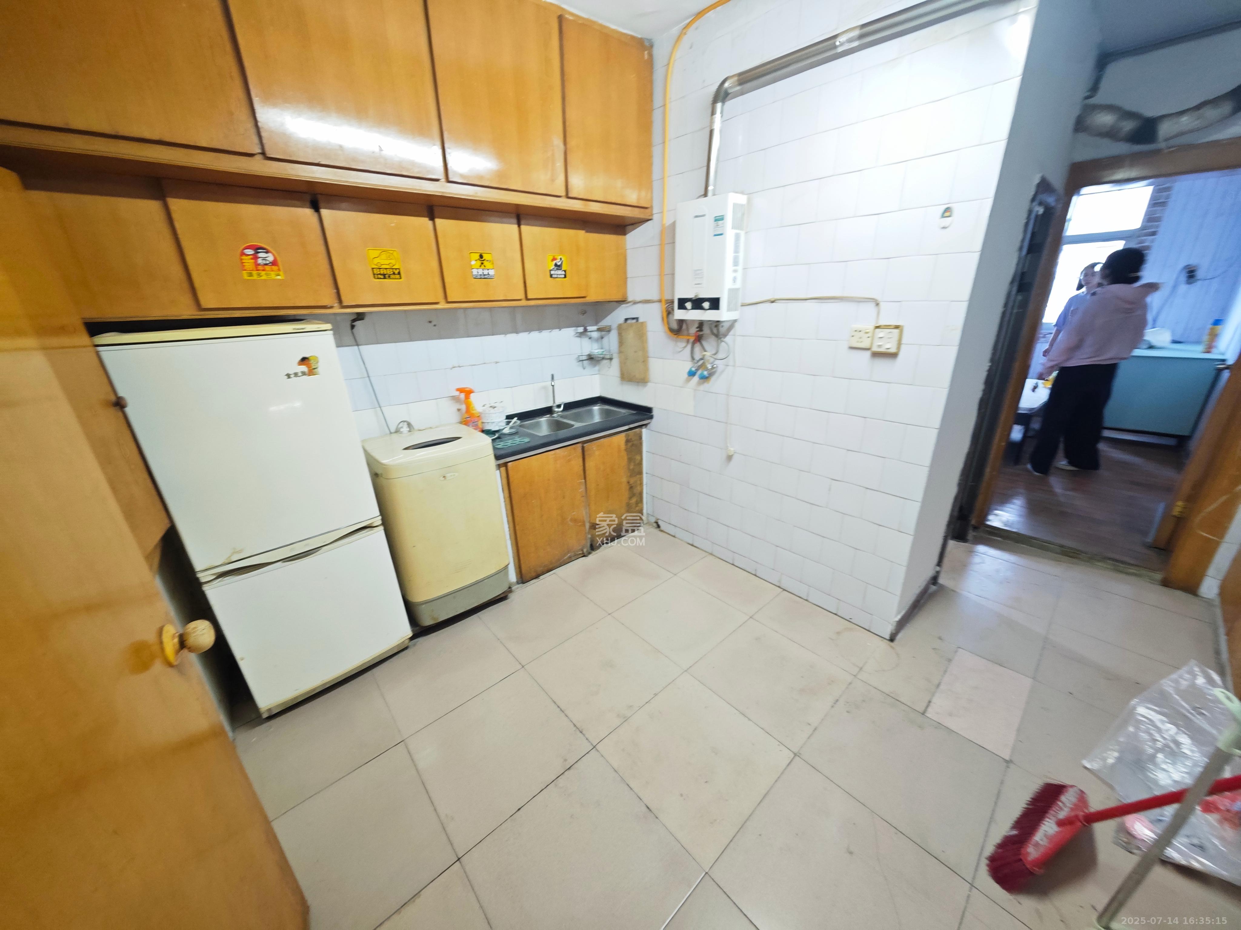 裕敏里散盘 2室1厅1卫 1500.0元/月 裕敏里散盘 2室1厅1卫 1500.0元/月室内图