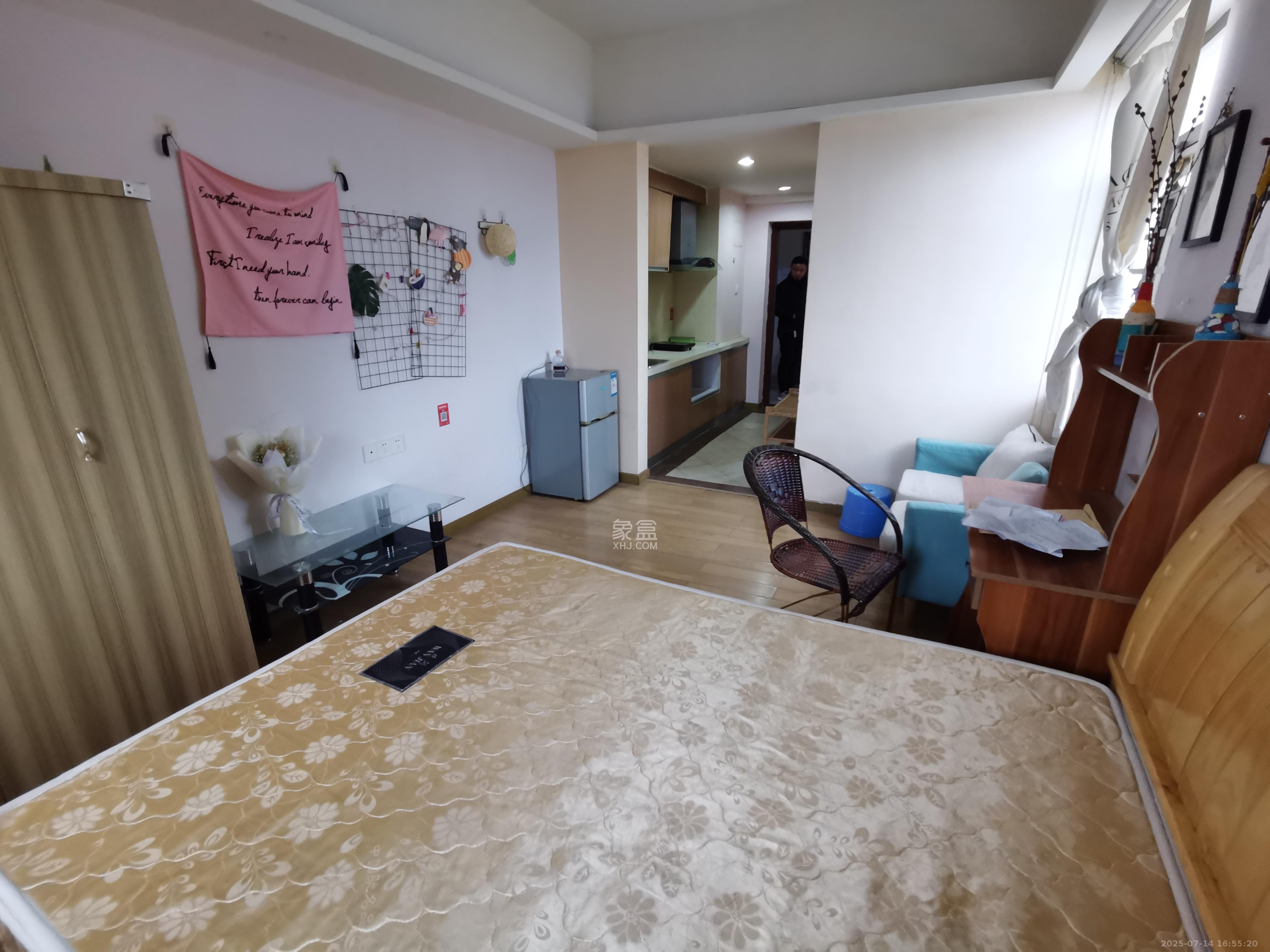 米兰春天  1室0厅1卫    1100.0元/月室内图