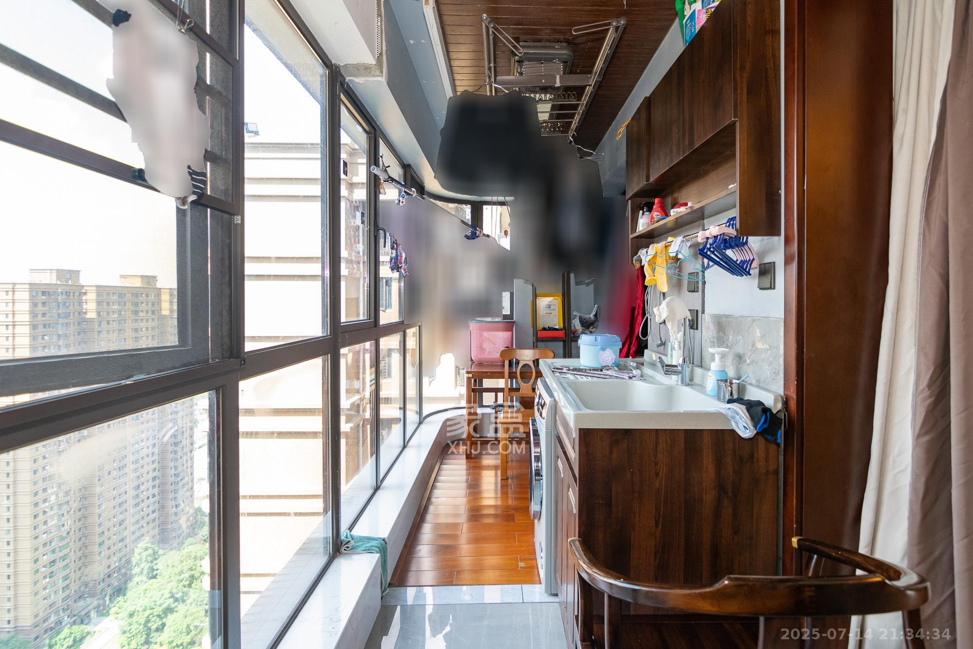 润和美郡(润和紫郡五期)  4室2厅2卫    115.0万 润和美郡(润和紫郡五期)  4室2厅2卫    115.0万阳台