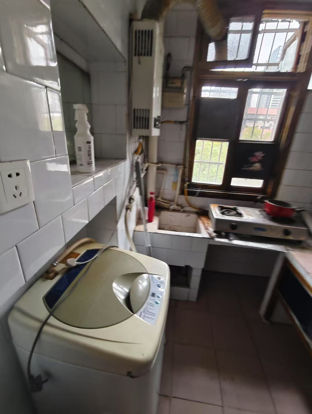 电力局家属楼 3室1厅1卫 32.8万 电力局家属楼 3室1厅1卫 32.8万室内图