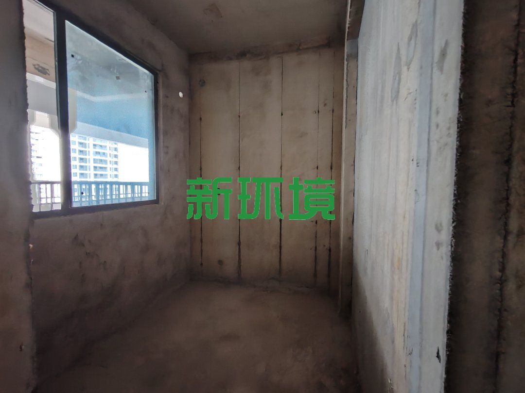 机器人欢乐城  3室2厅2卫   62.80万卧室