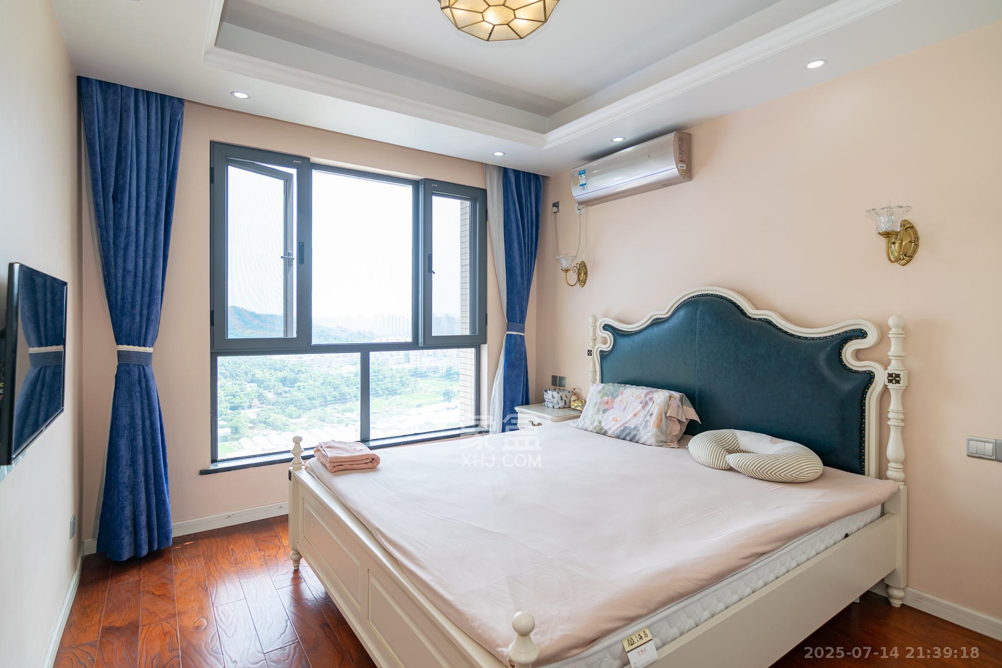 中粮自然天城 3室2厅1卫 68.0万 中粮自然天城 3室2厅1卫 68.0万卧室